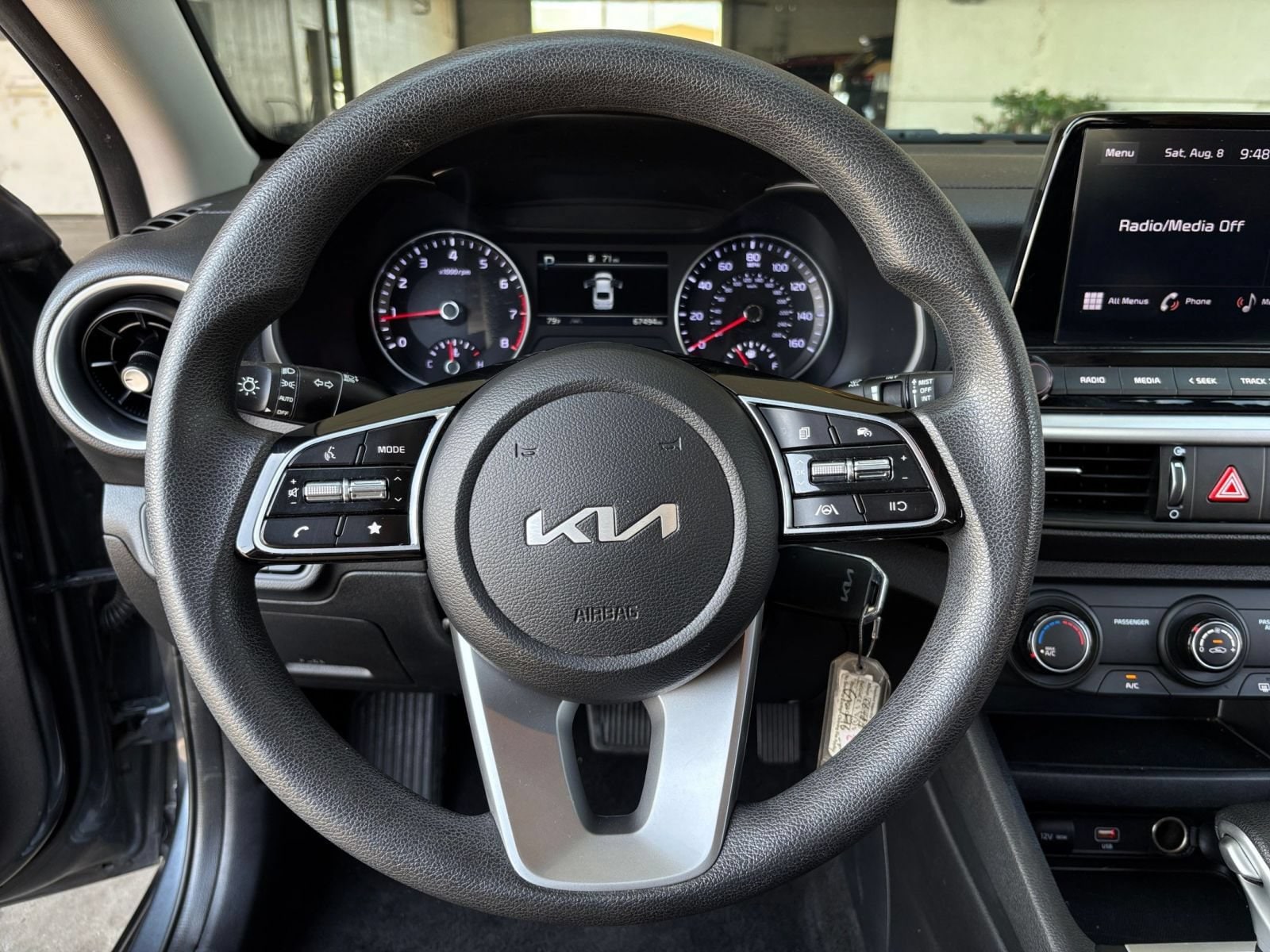 Thumbnail: 2023 Kia Forte - 25
