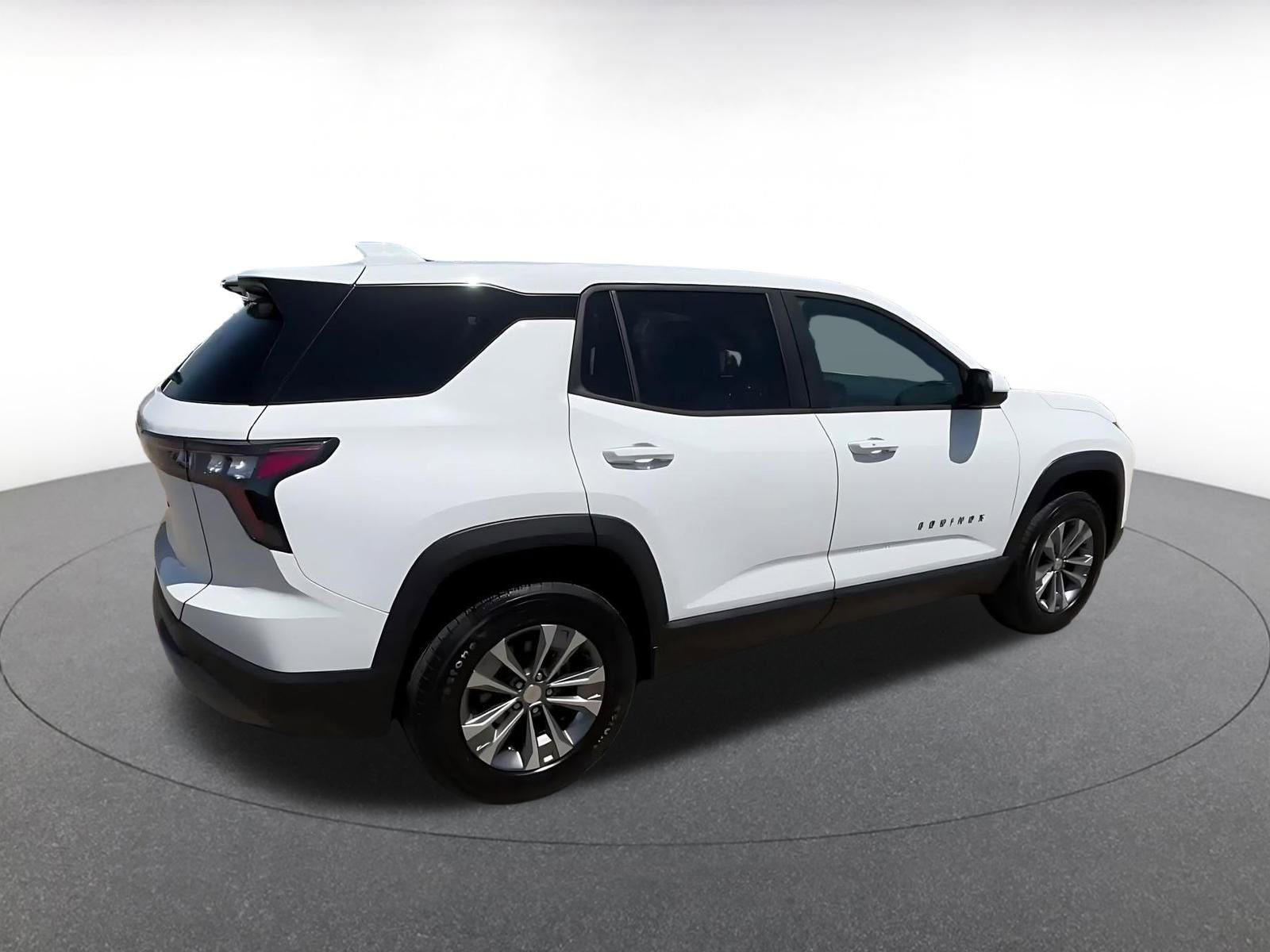 Thumbnail: 2025 Chevrolet Equinox - 15