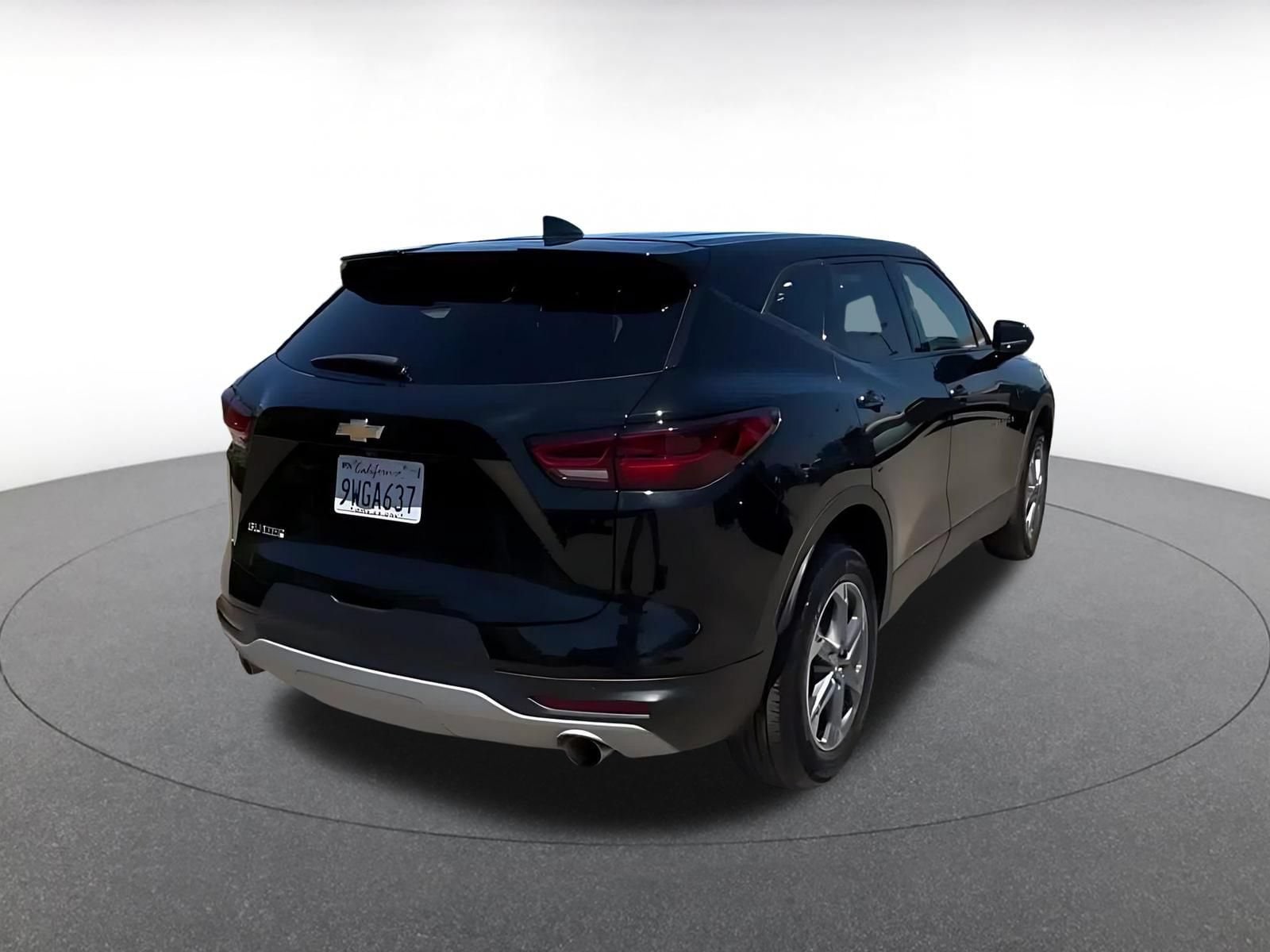 Thumbnail: 2026 Chevrolet Blazer - 14