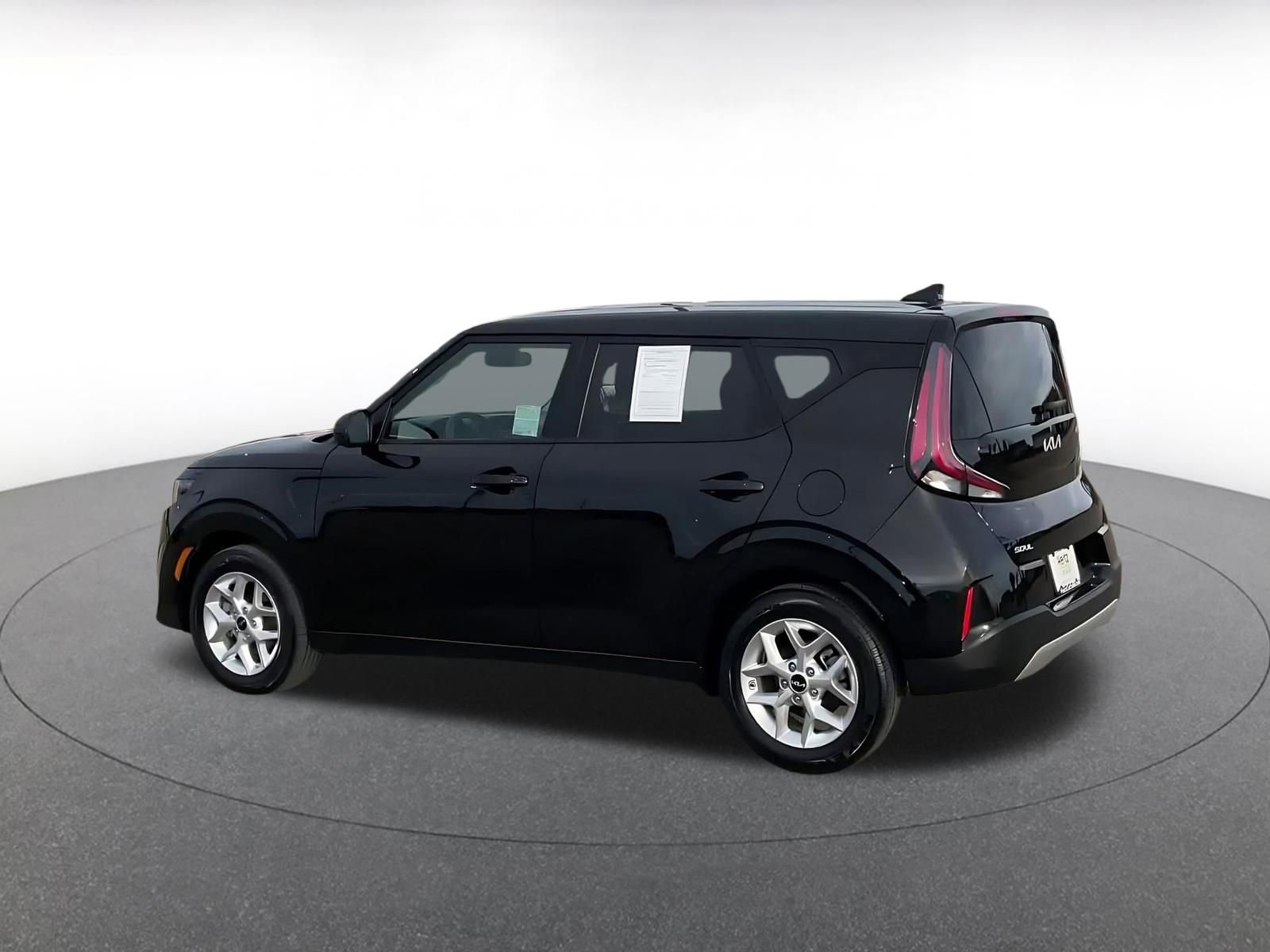 Thumbnail: 2025 Kia Soul - 10