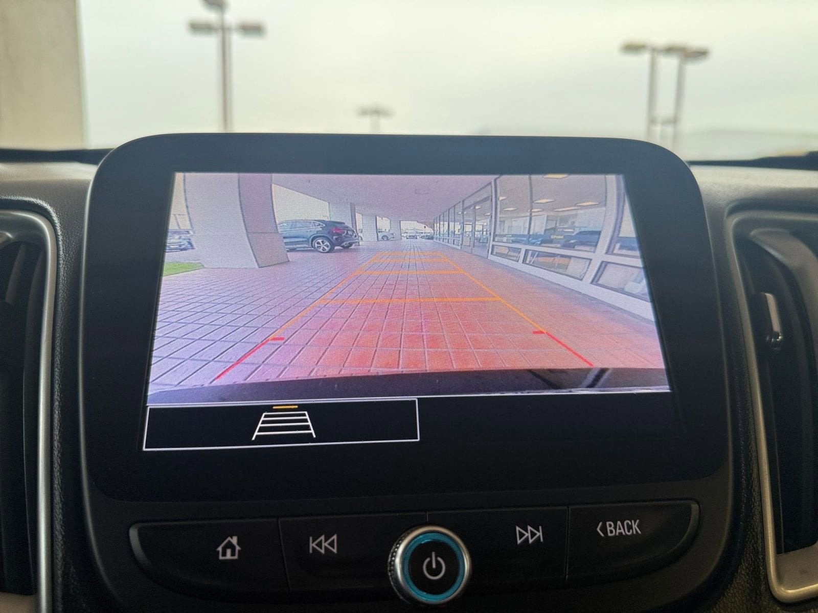 Thumbnail: 2024 Chevrolet Malibu - 17