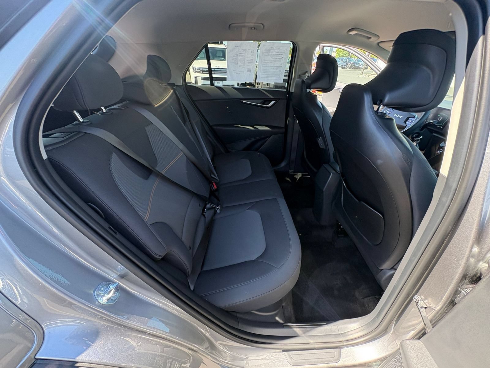 Thumbnail: 2026 Kia Niro - 23