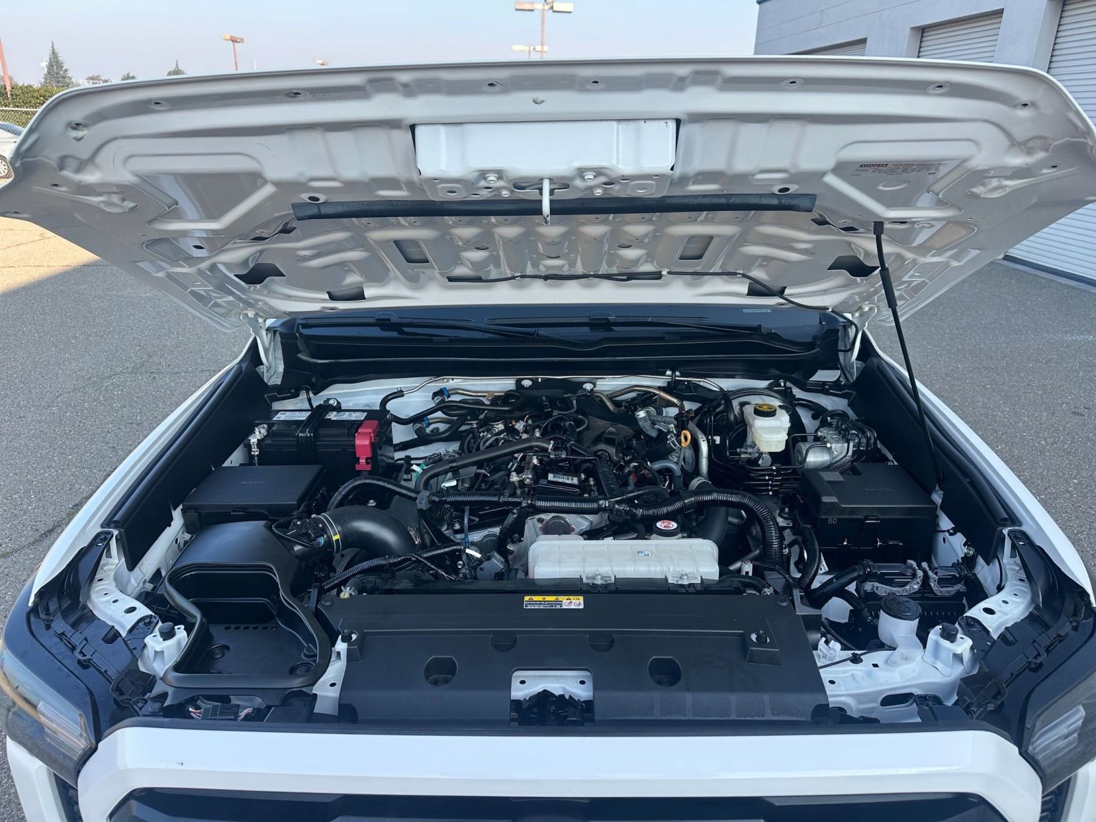 Thumbnail: 2025 Toyota Tacoma - 32