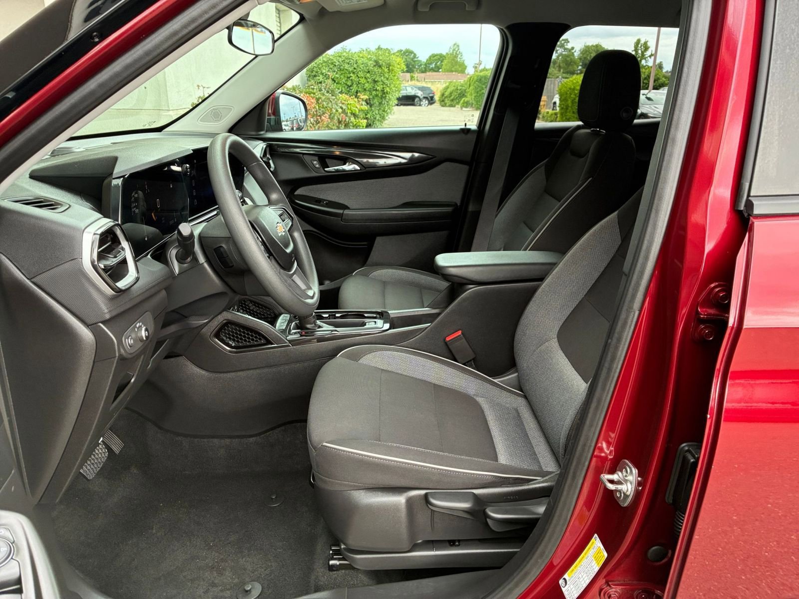 Thumbnail: 2025 Chevrolet TrailBlazer - 25