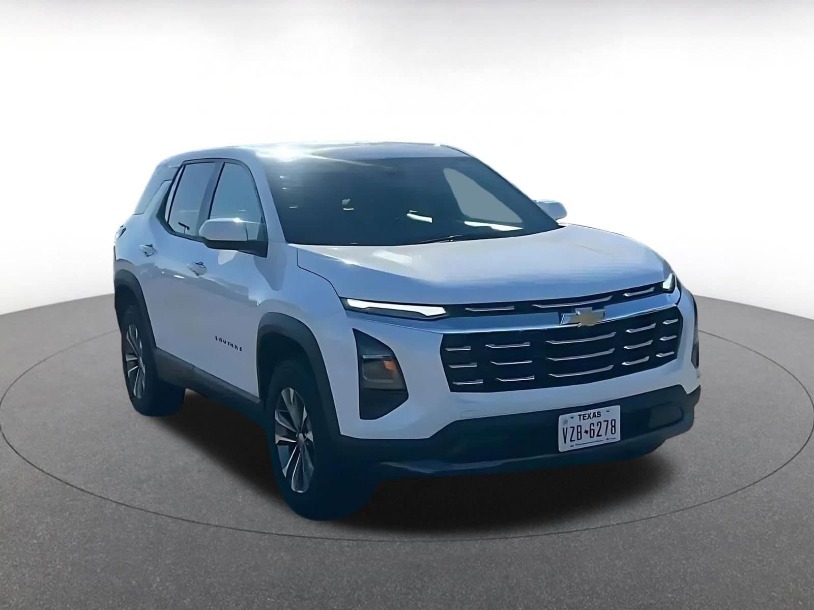 Thumbnail: 2025 Chevrolet Equinox - 3