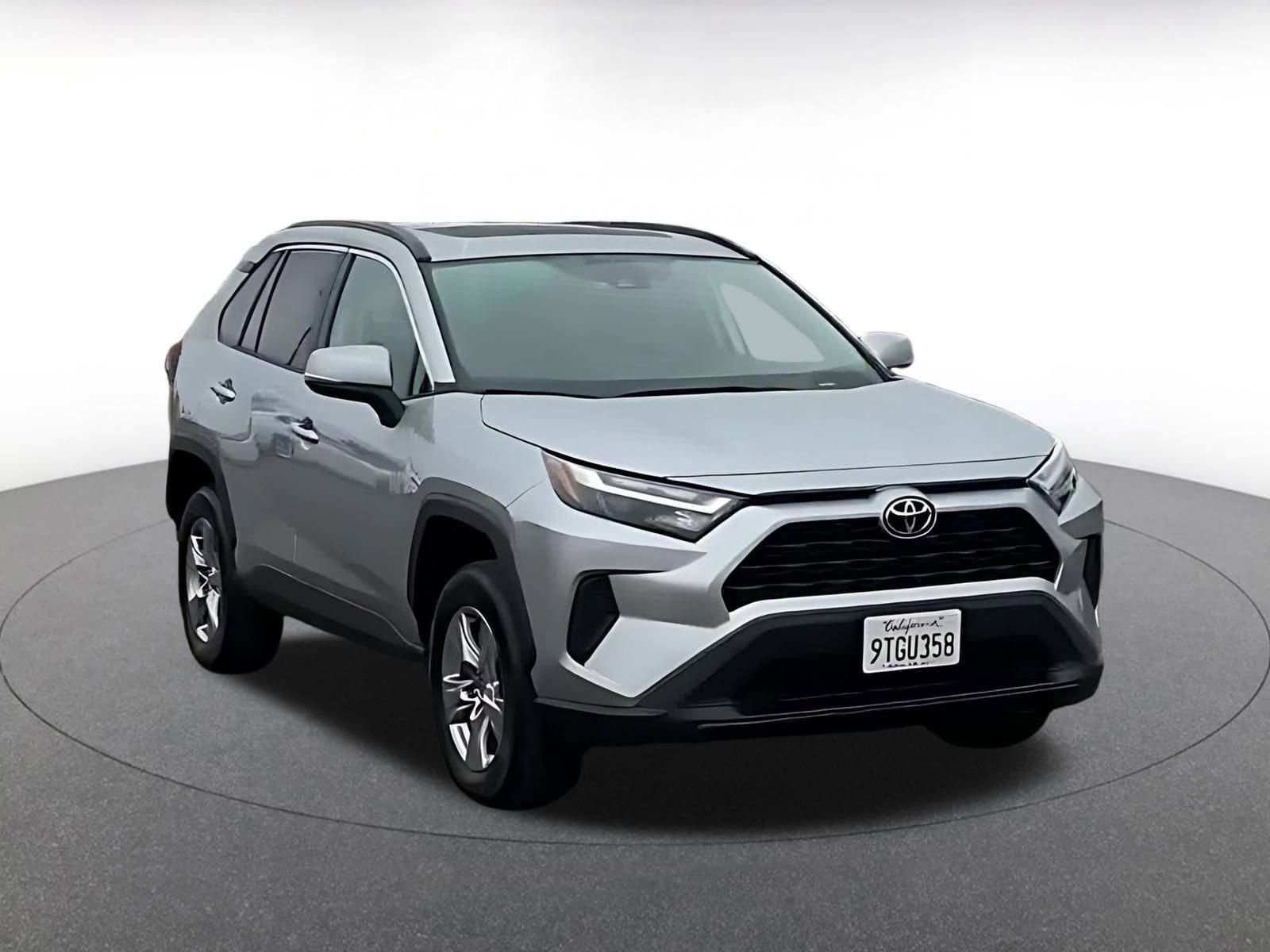 Thumbnail: 2025 Toyota RAV4 - 2