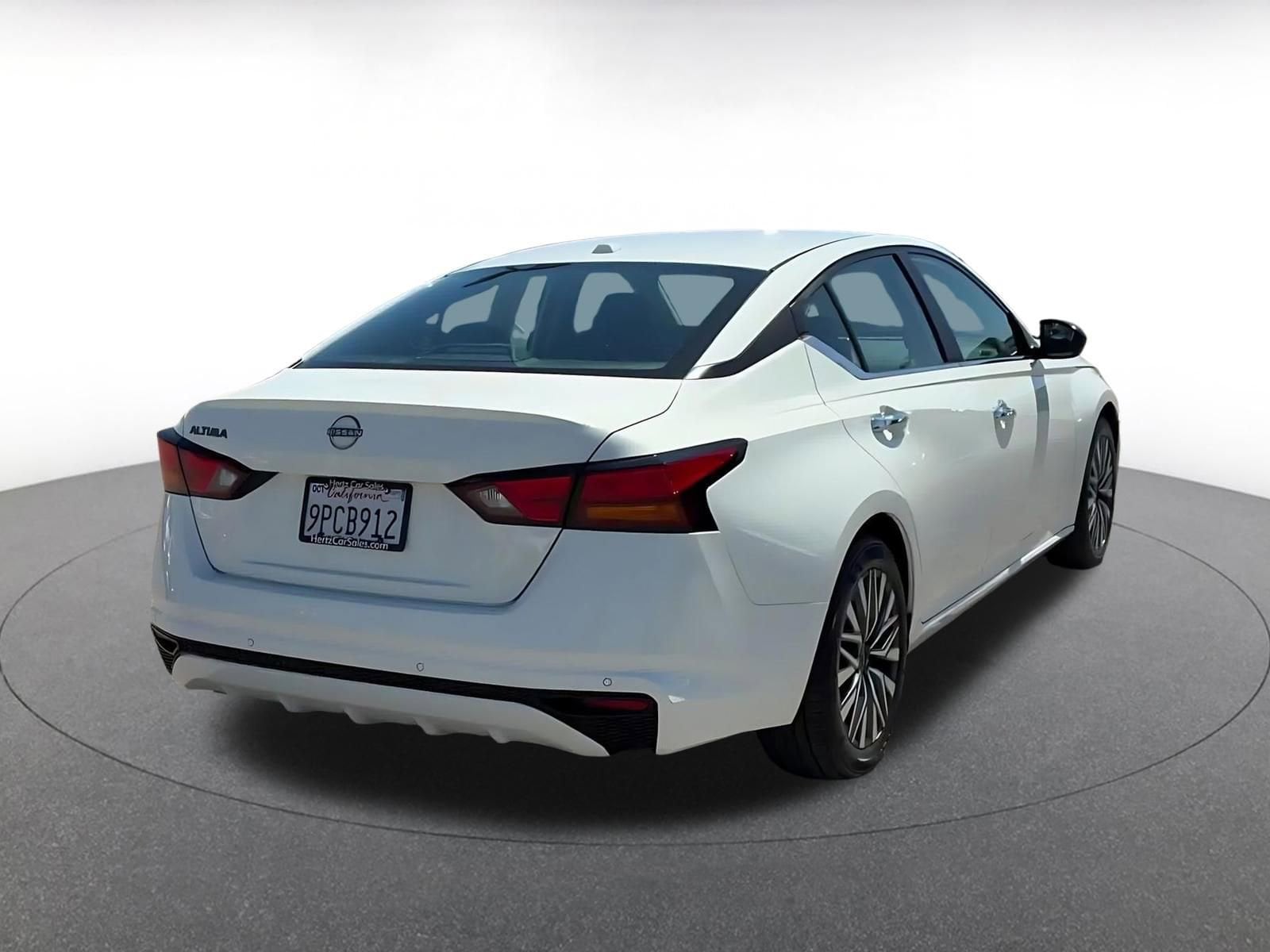 Thumbnail: 2025 Nissan Altima - 14