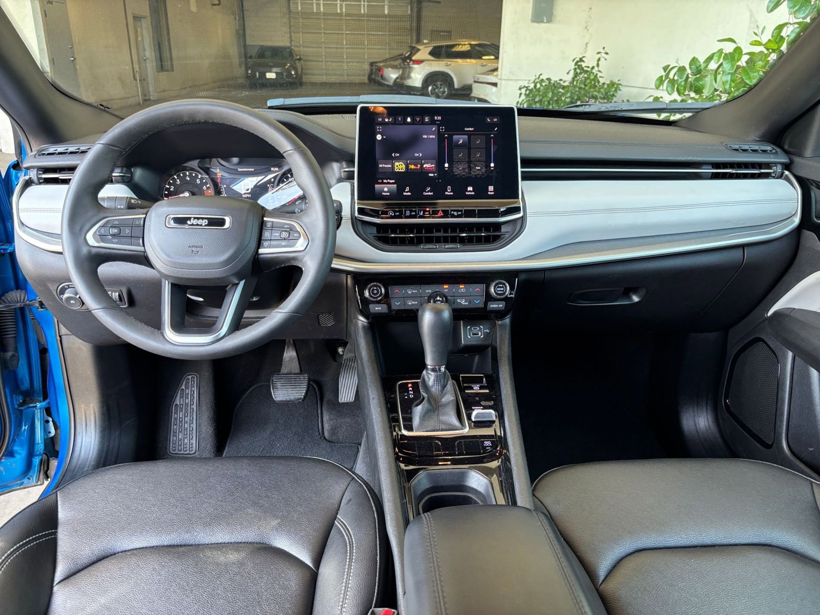 Thumbnail: 2025 Jeep Compass - 34