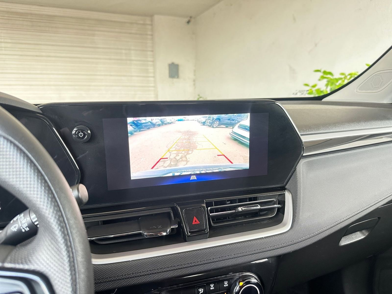 Thumbnail: 2025 Chevrolet TrailBlazer - 17