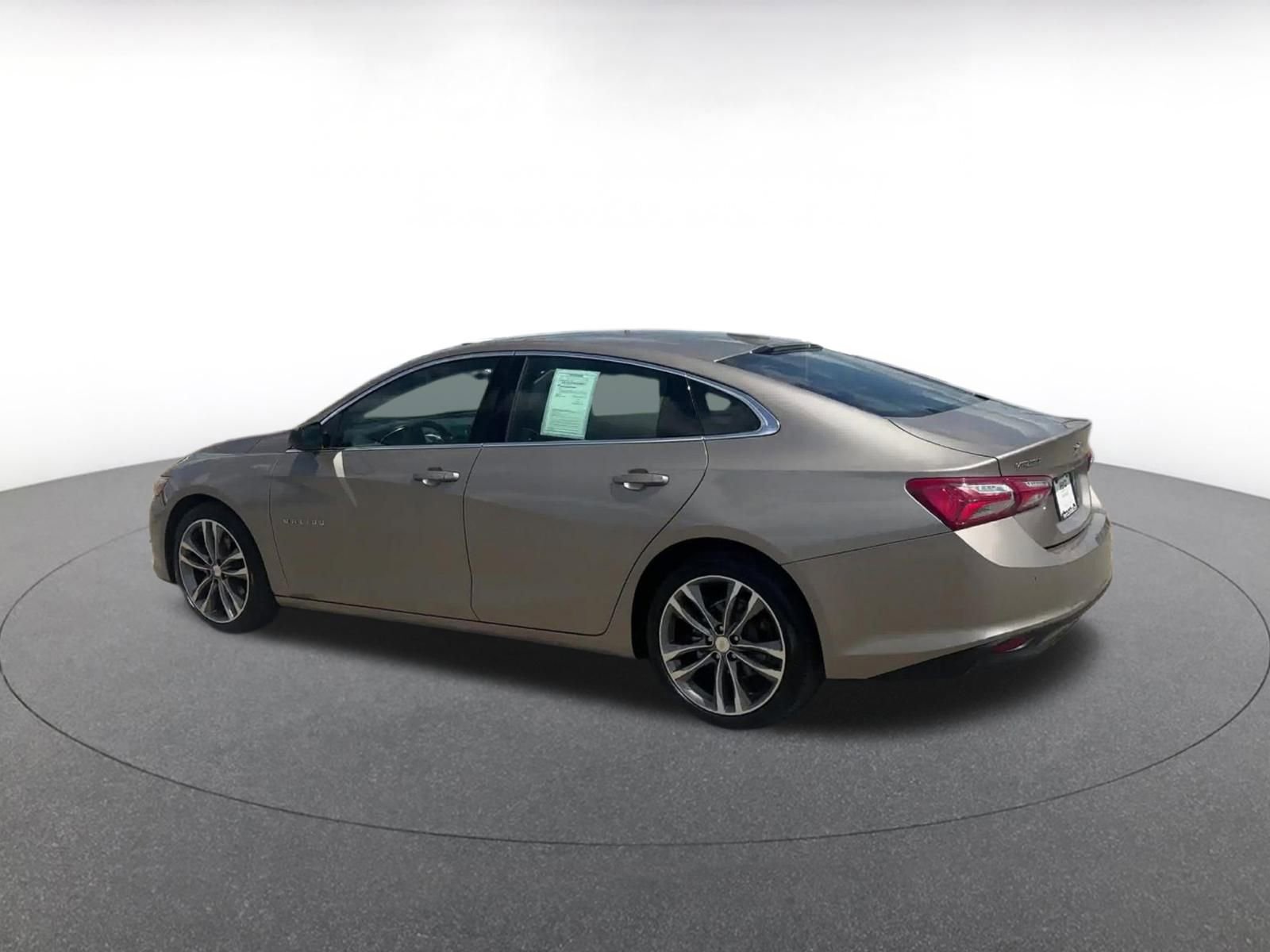 Thumbnail: 2024 Chevrolet Malibu - 10