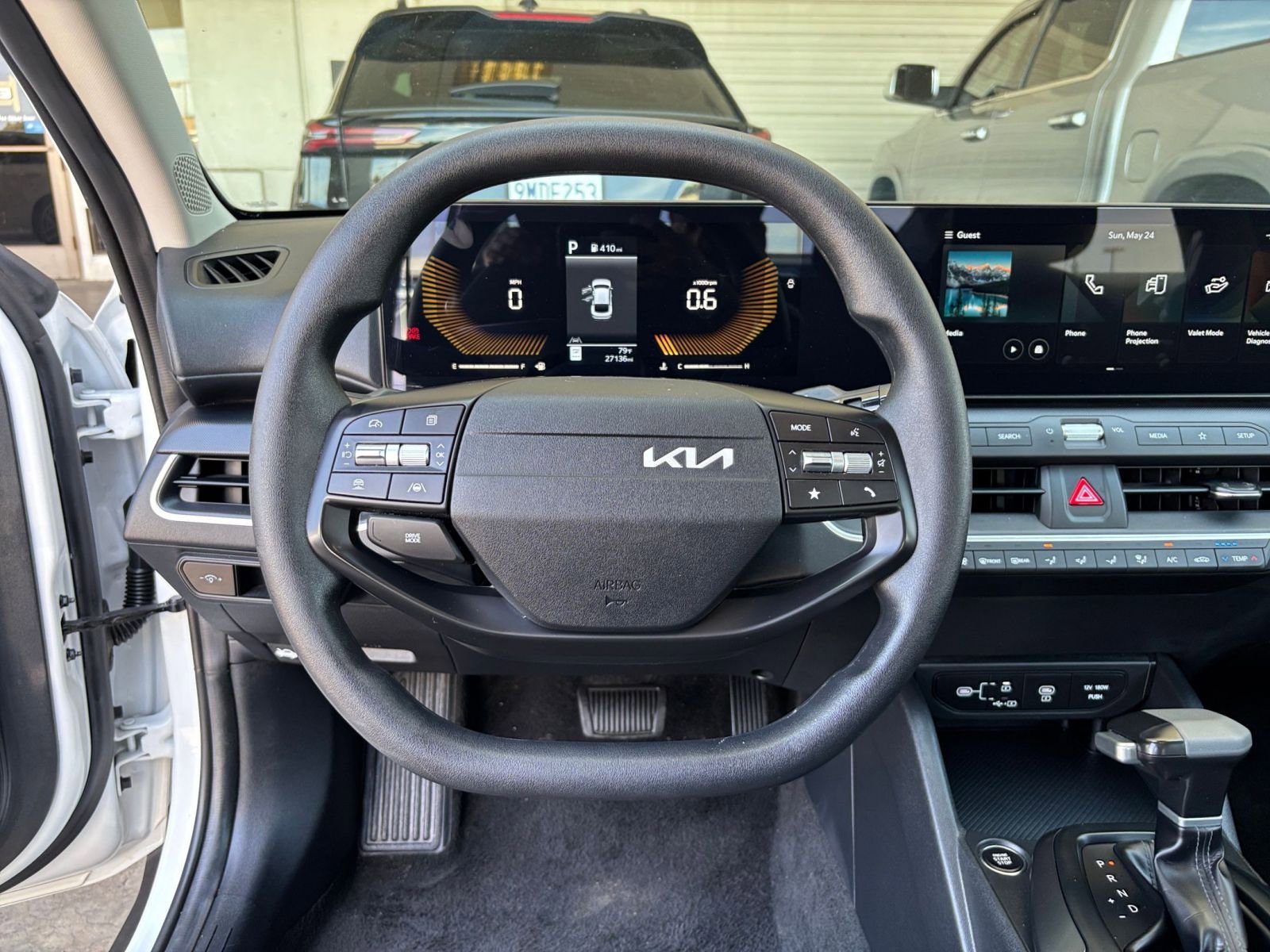 Thumbnail: 2025 Kia K4 - 28