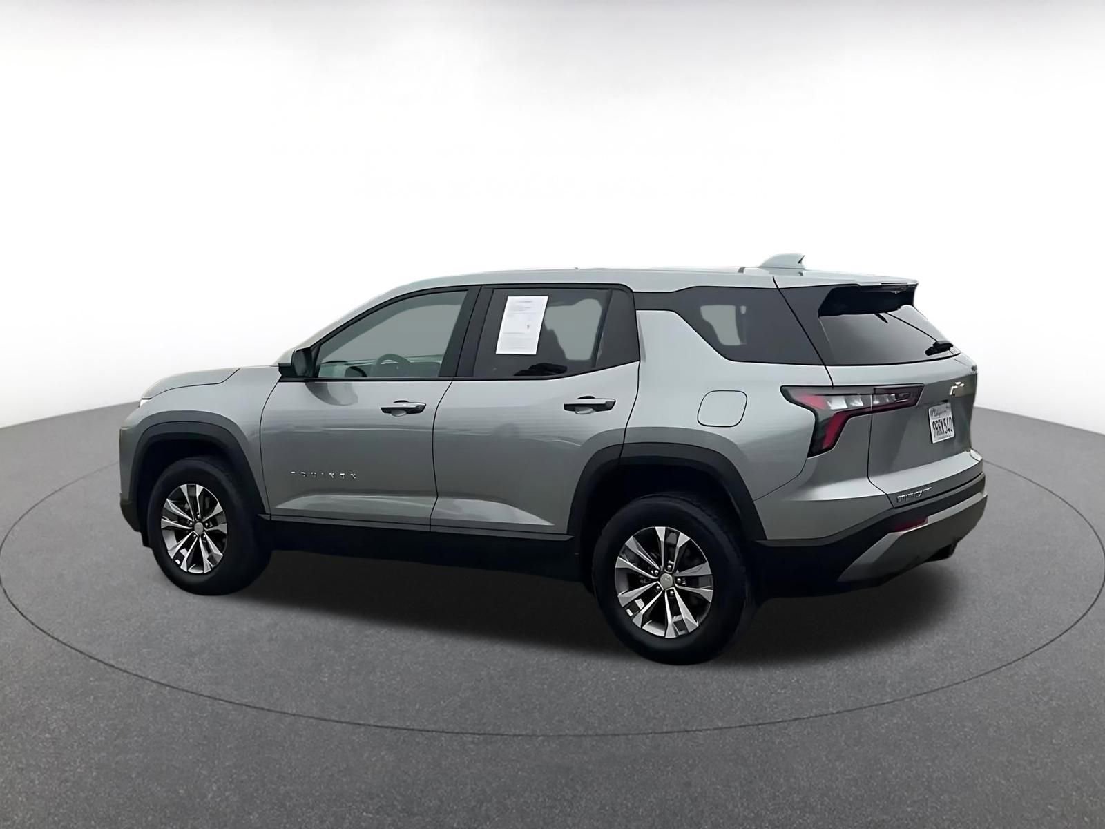 Thumbnail: 2025 Chevrolet Equinox - 10