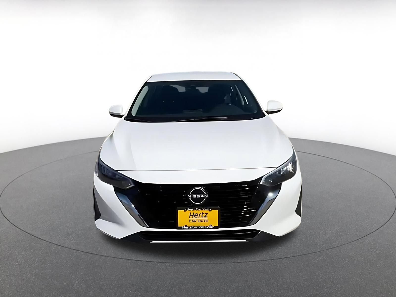 Thumbnail: 2025 Nissan Sentra - 4