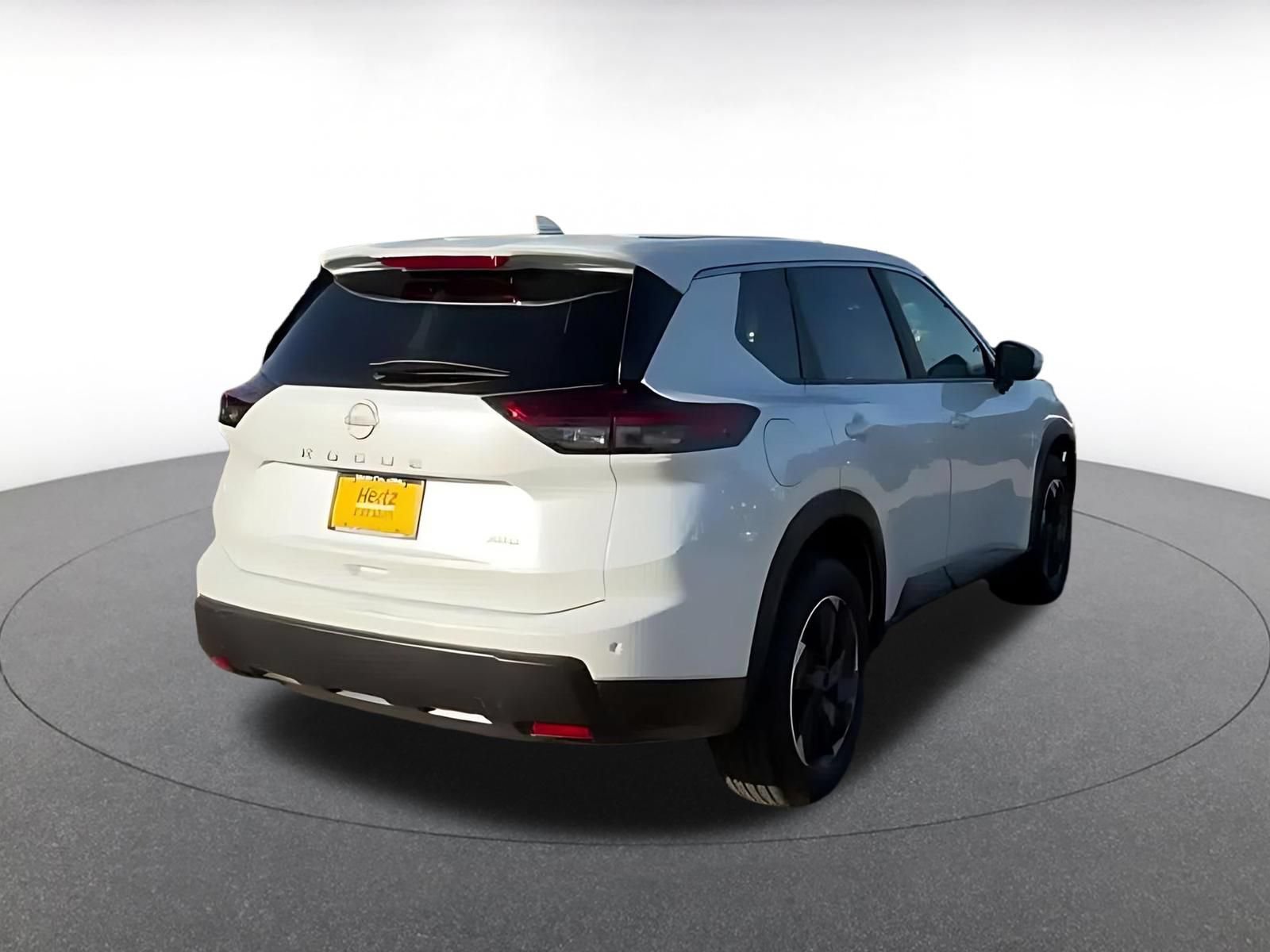 Thumbnail: 2025 Nissan Rogue - 13
