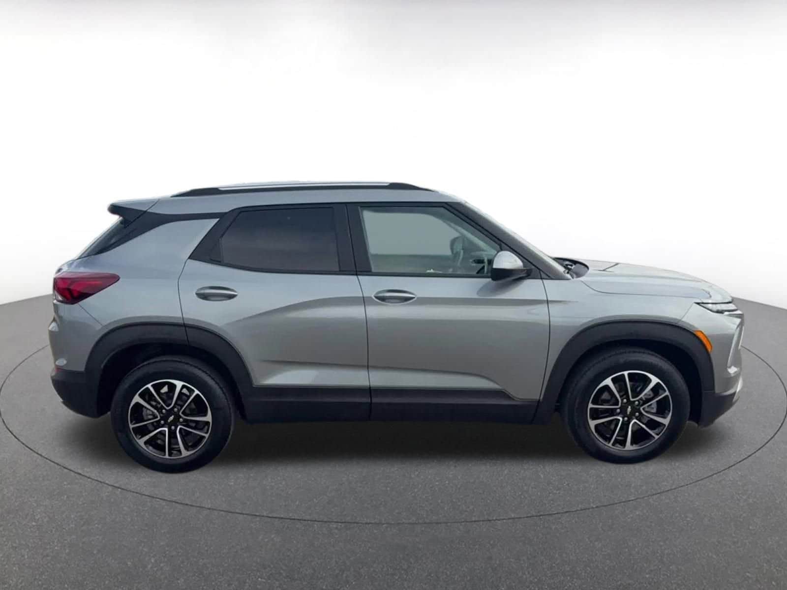 Thumbnail: 2025 Chevrolet TrailBlazer - 17