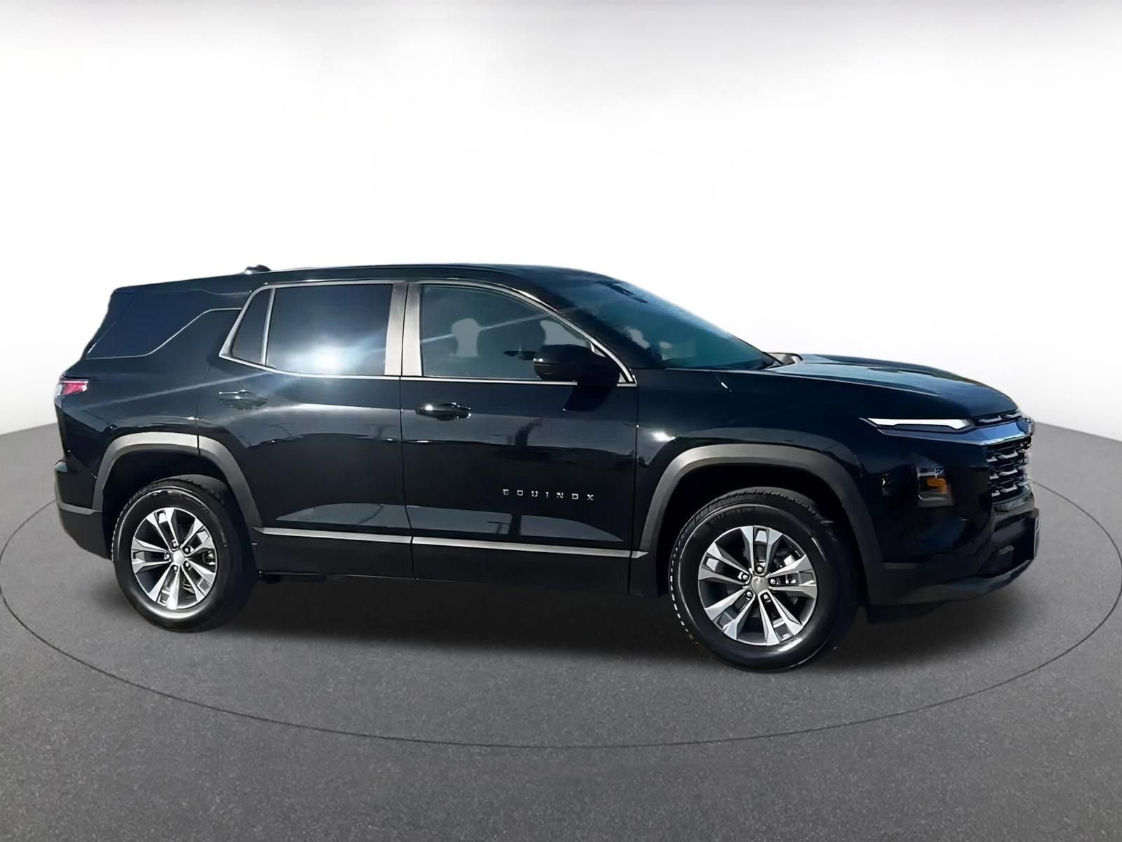 Thumbnail: 2025 Chevrolet Equinox - 15