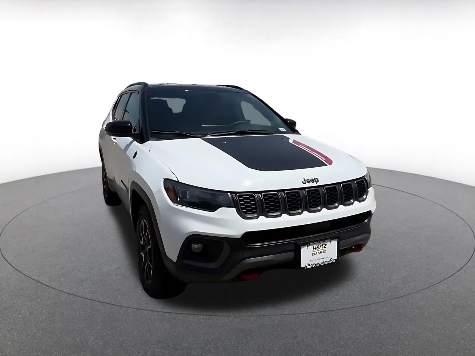 Thumbnail: 2025 Jeep Compass - 3
