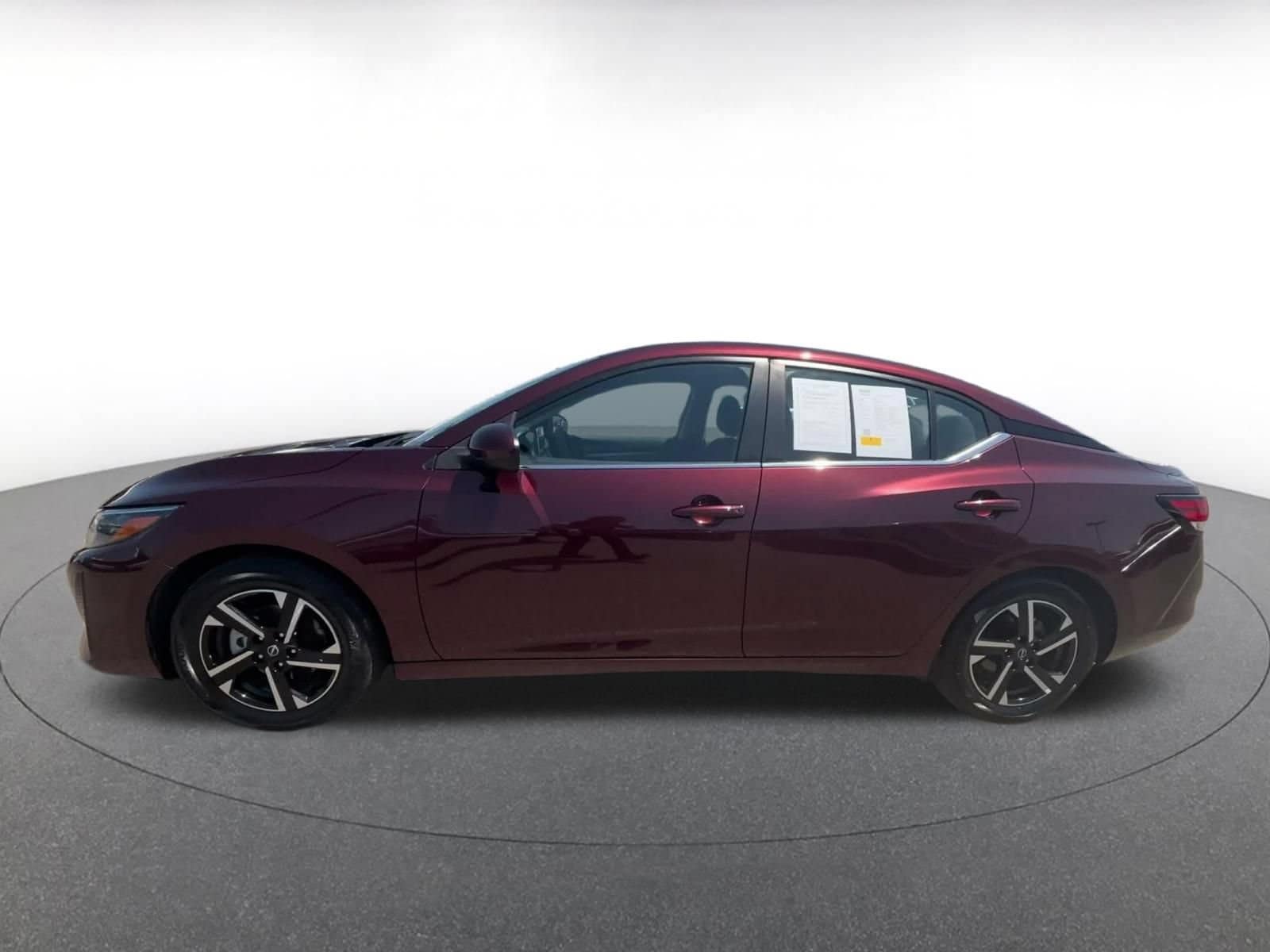 Thumbnail: 2025 Nissan Sentra - 9