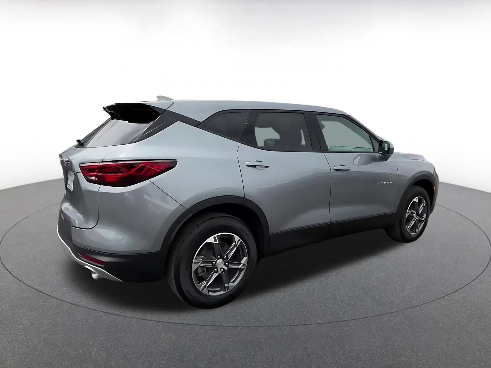 Thumbnail: 2025 Chevrolet Blazer - 11