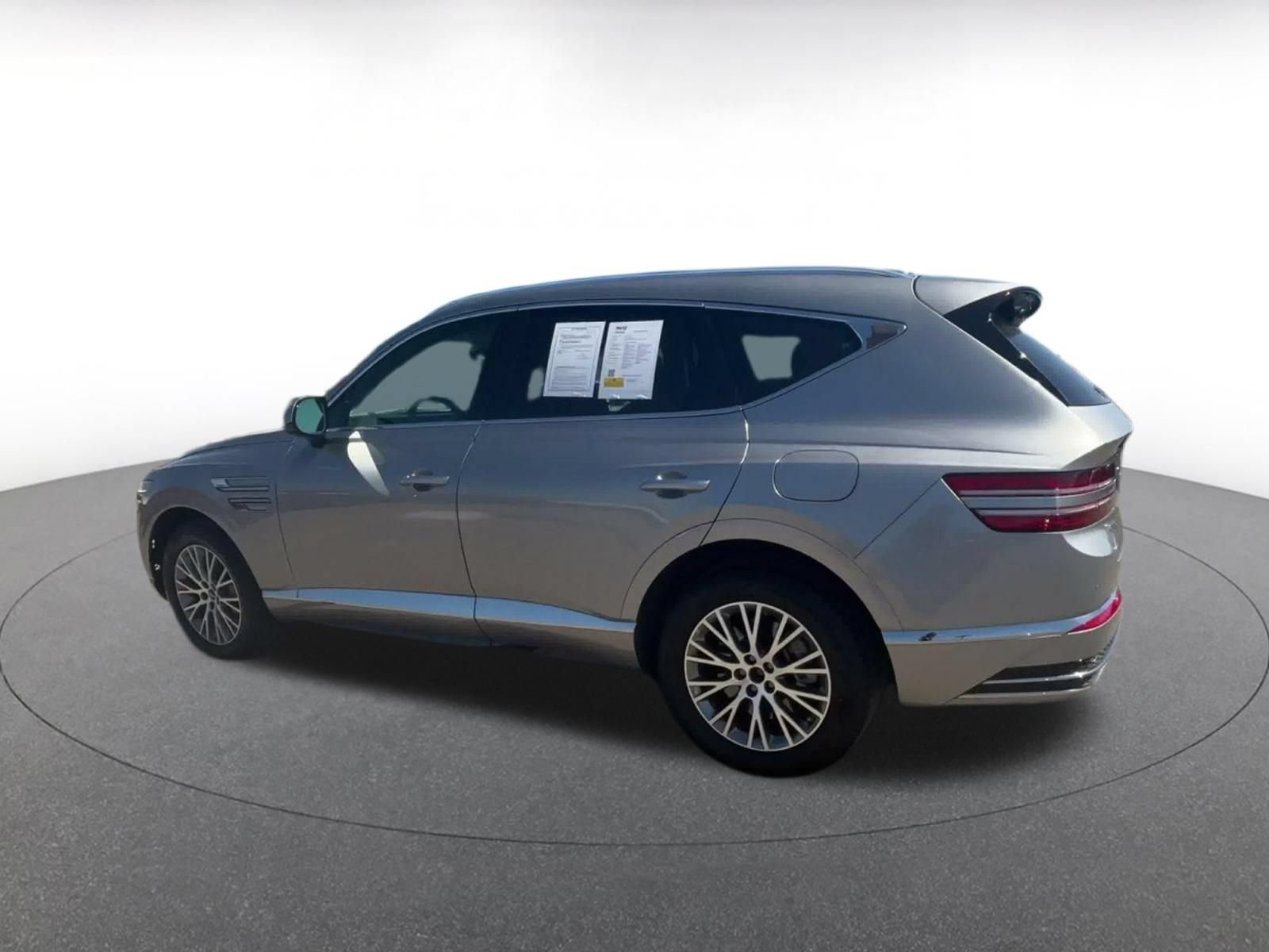 Thumbnail: 2026 Genesis GV80 - 9