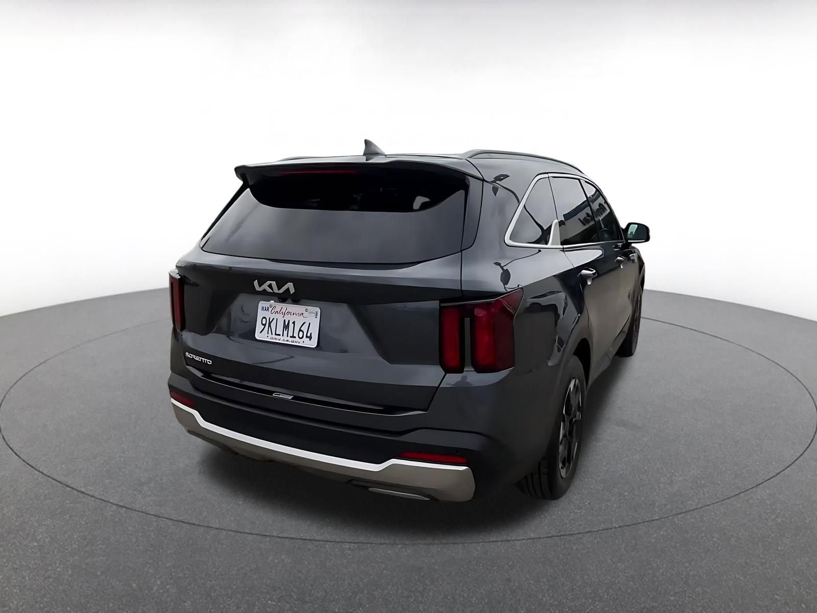 Thumbnail: 2024 Kia Sorento - 14