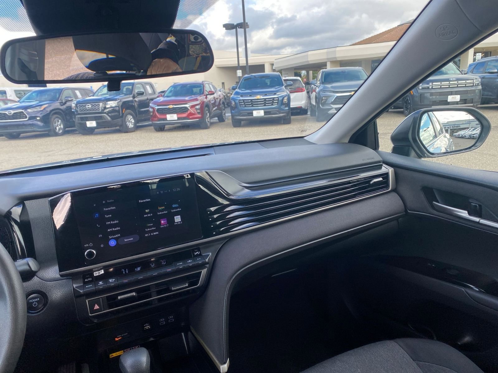 Thumbnail: 2025 Toyota Camry - 35