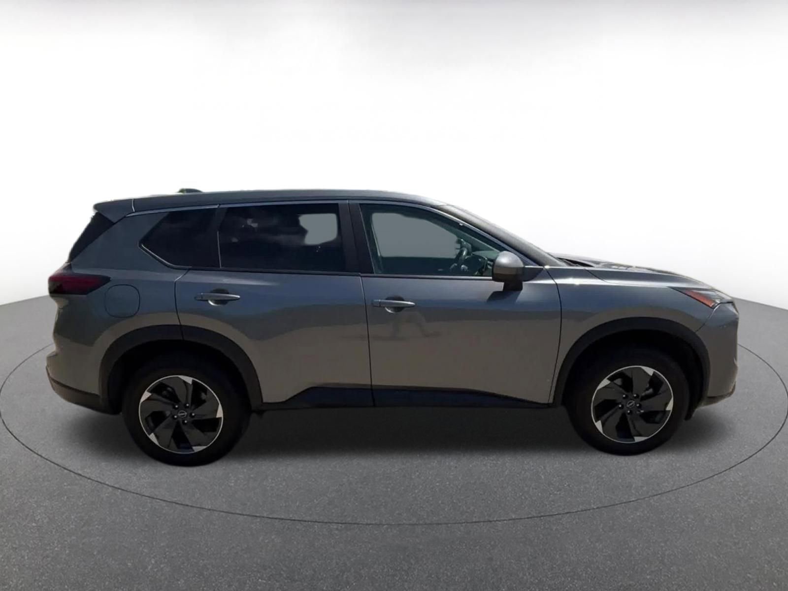 Thumbnail: 2025 Nissan Rogue - 16
