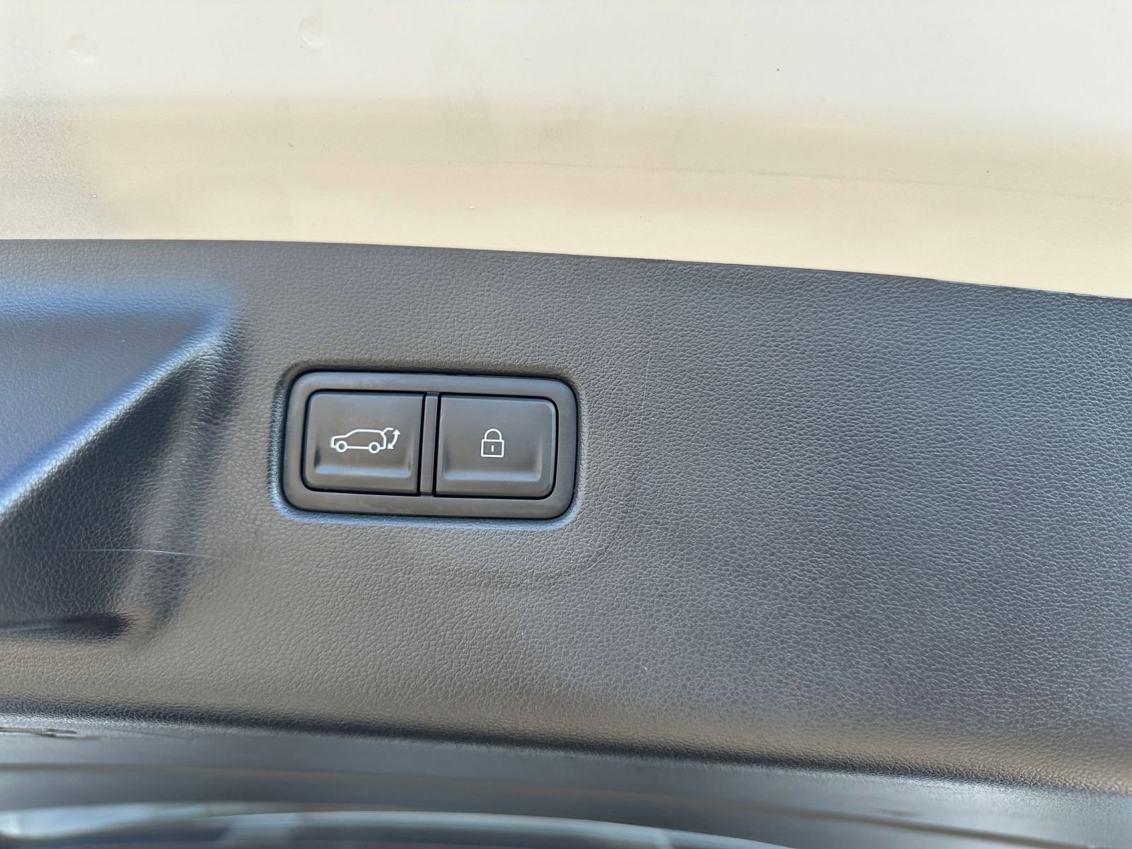 Thumbnail: 2025 Hyundai Santa Fe - 23