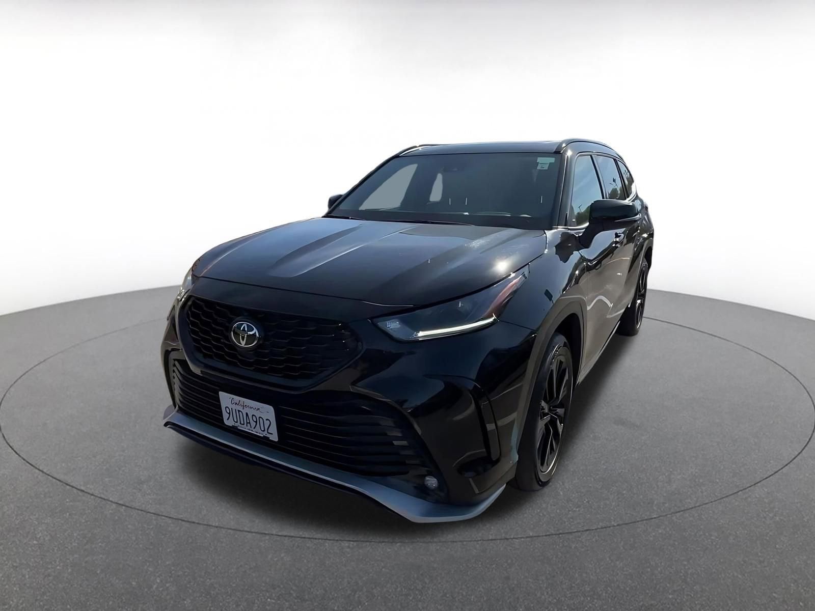 Thumbnail: 2025 Toyota Highlander - 7