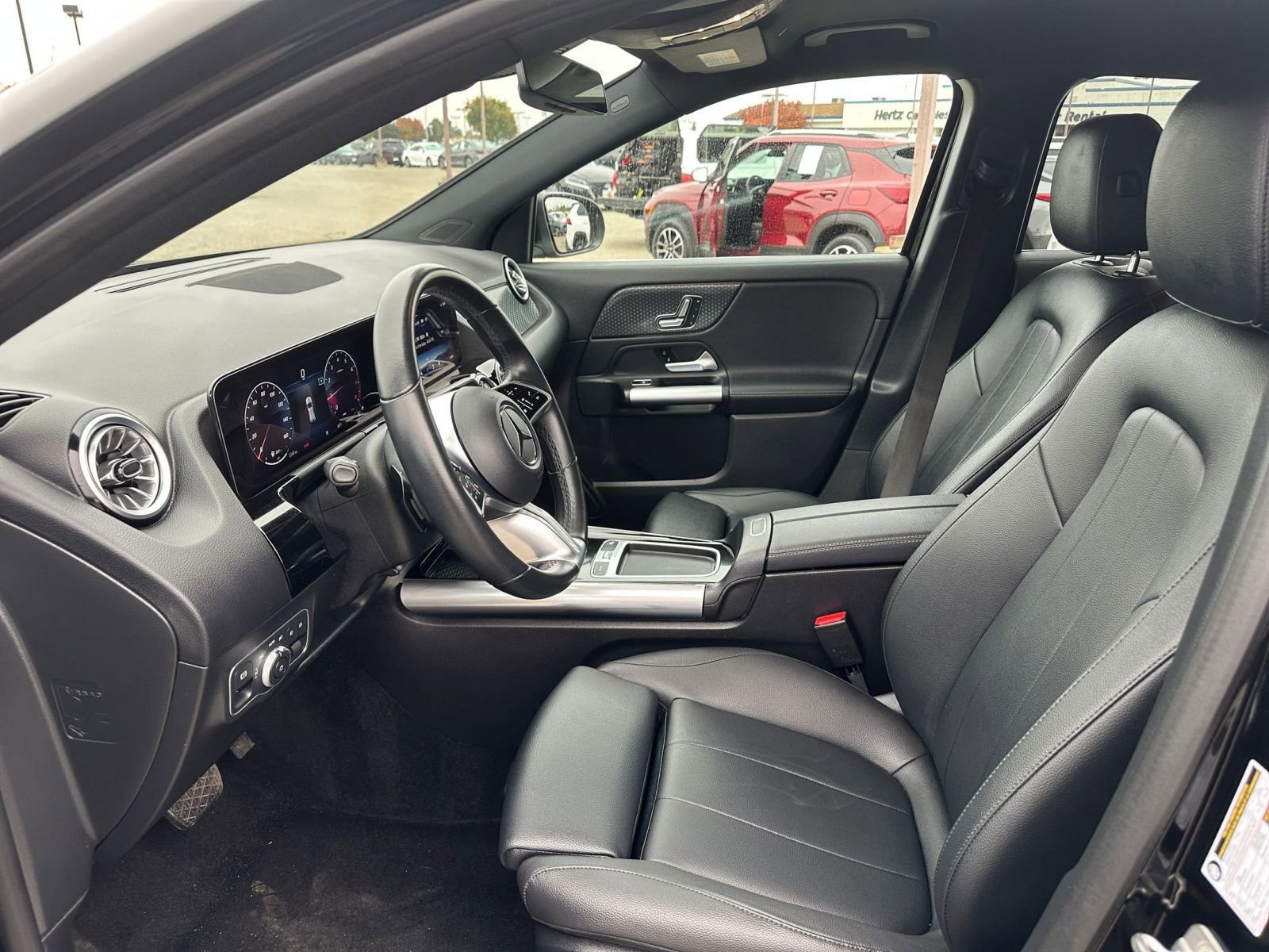 Thumbnail: 2025 Mercedes-Benz GLA - 28