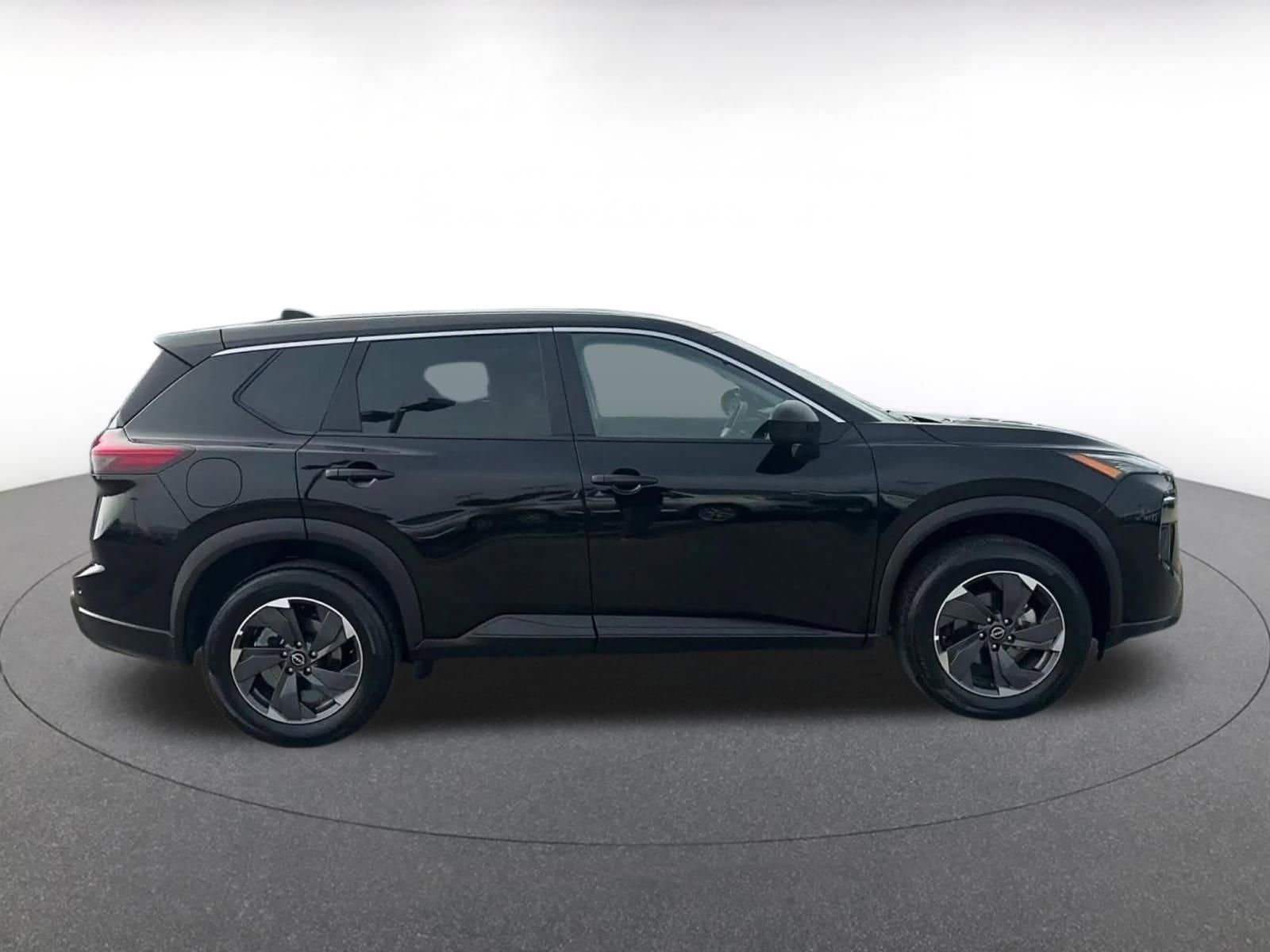 Thumbnail: 2025 Nissan Rogue - 16