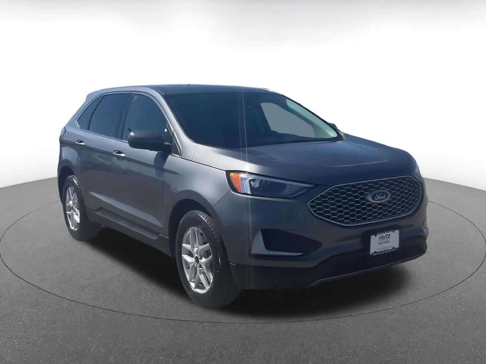 Thumbnail: 2024 Ford Edge - 3