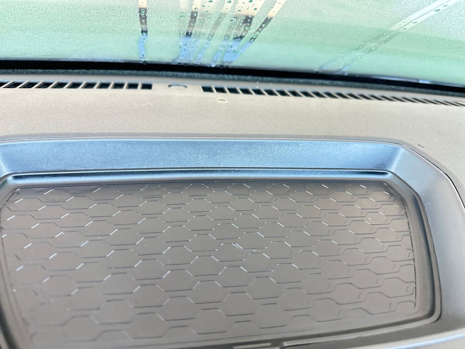 Thumbnail: 2024 Nissan Frontier - 18