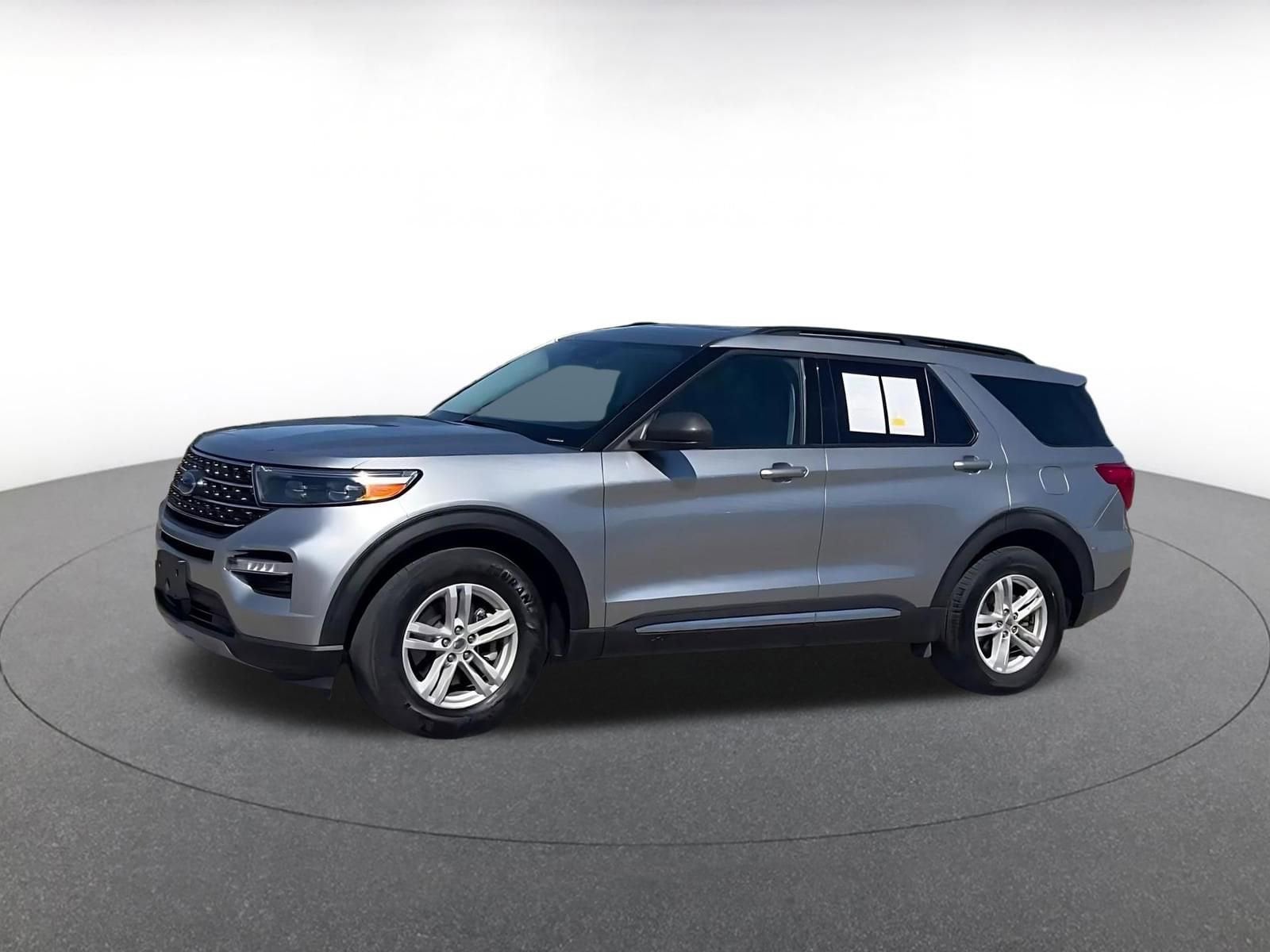Thumbnail: 2024 Ford Explorer - 8