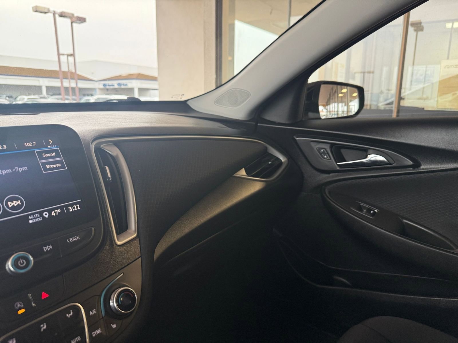 Thumbnail: 2024 Chevrolet Malibu - 35