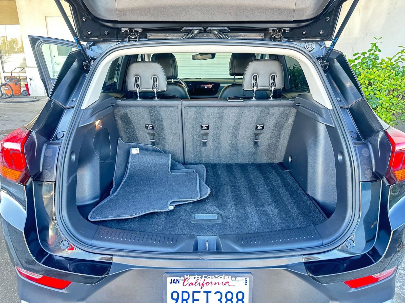 Thumbnail: 2025 Buick Encore GX - 31