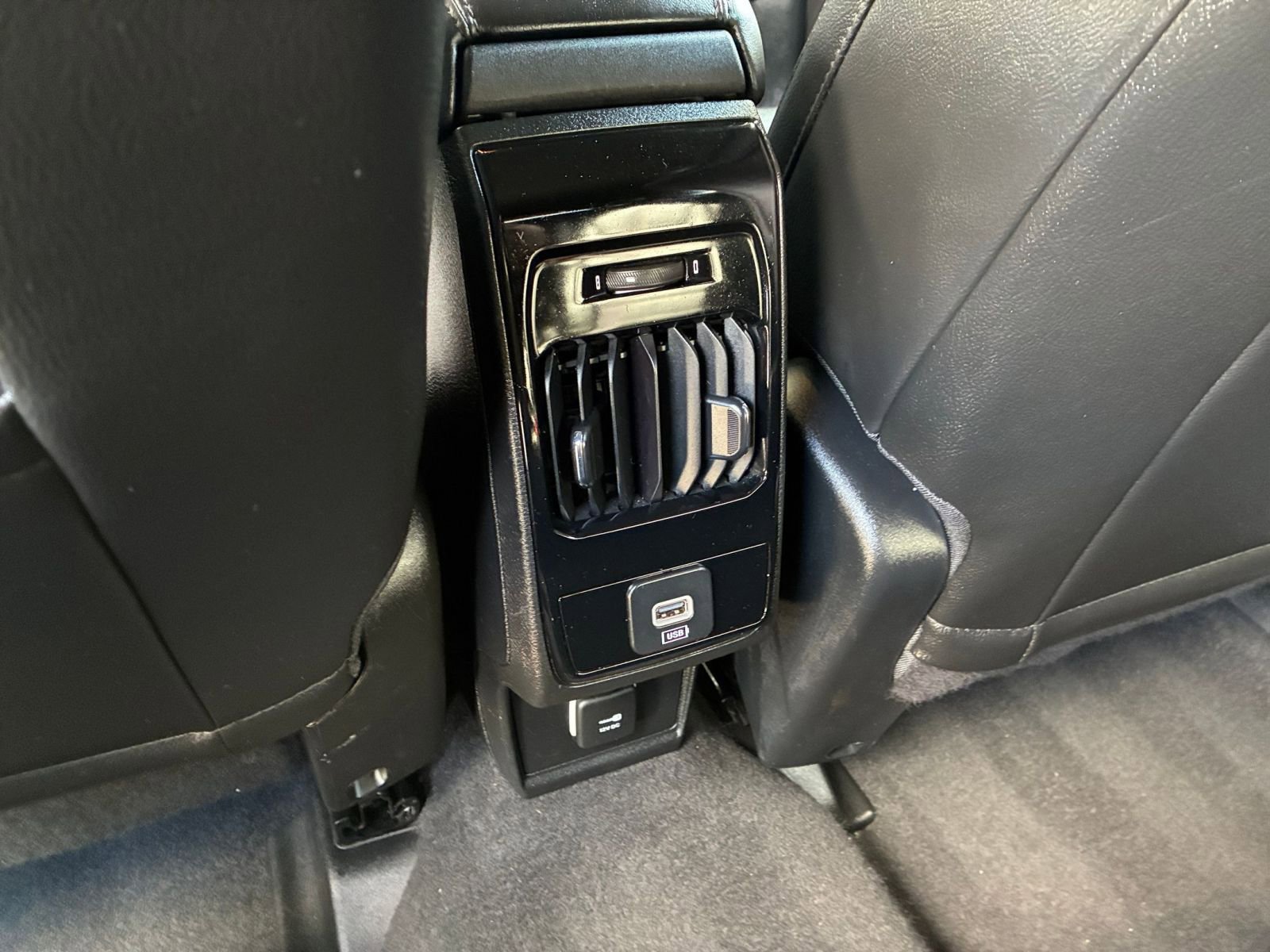 Thumbnail: 2025 Jeep Compass - 23