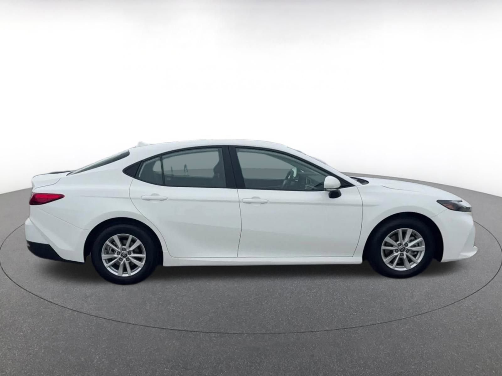 Thumbnail: 2025 Toyota Camry - 16