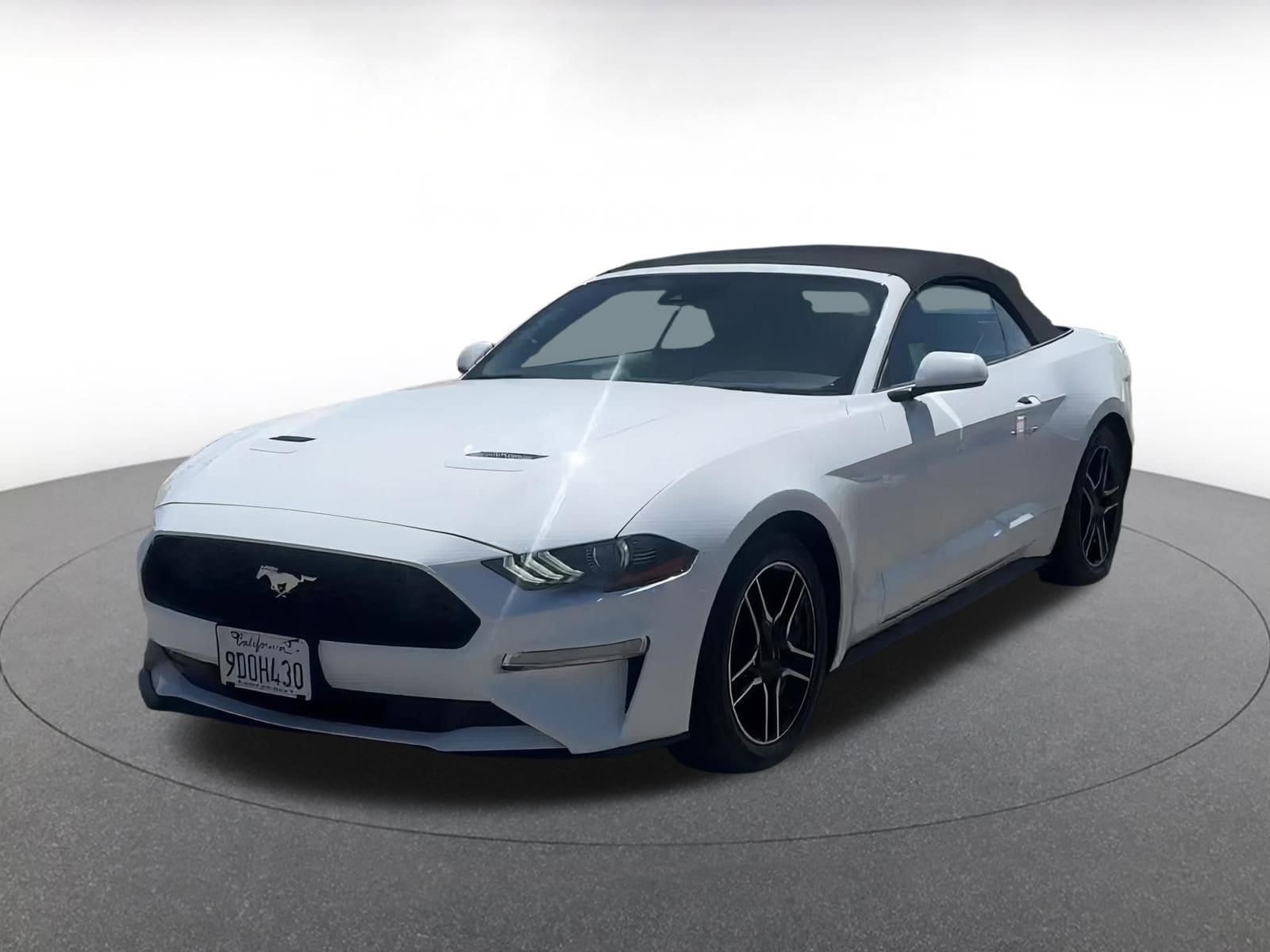 2023 Ford Mustang  6