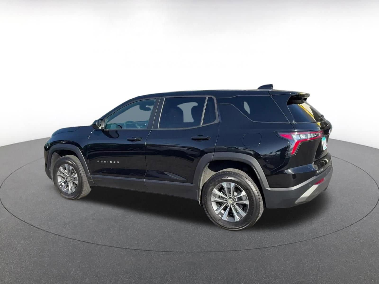 Thumbnail: 2025 Chevrolet Equinox - 10