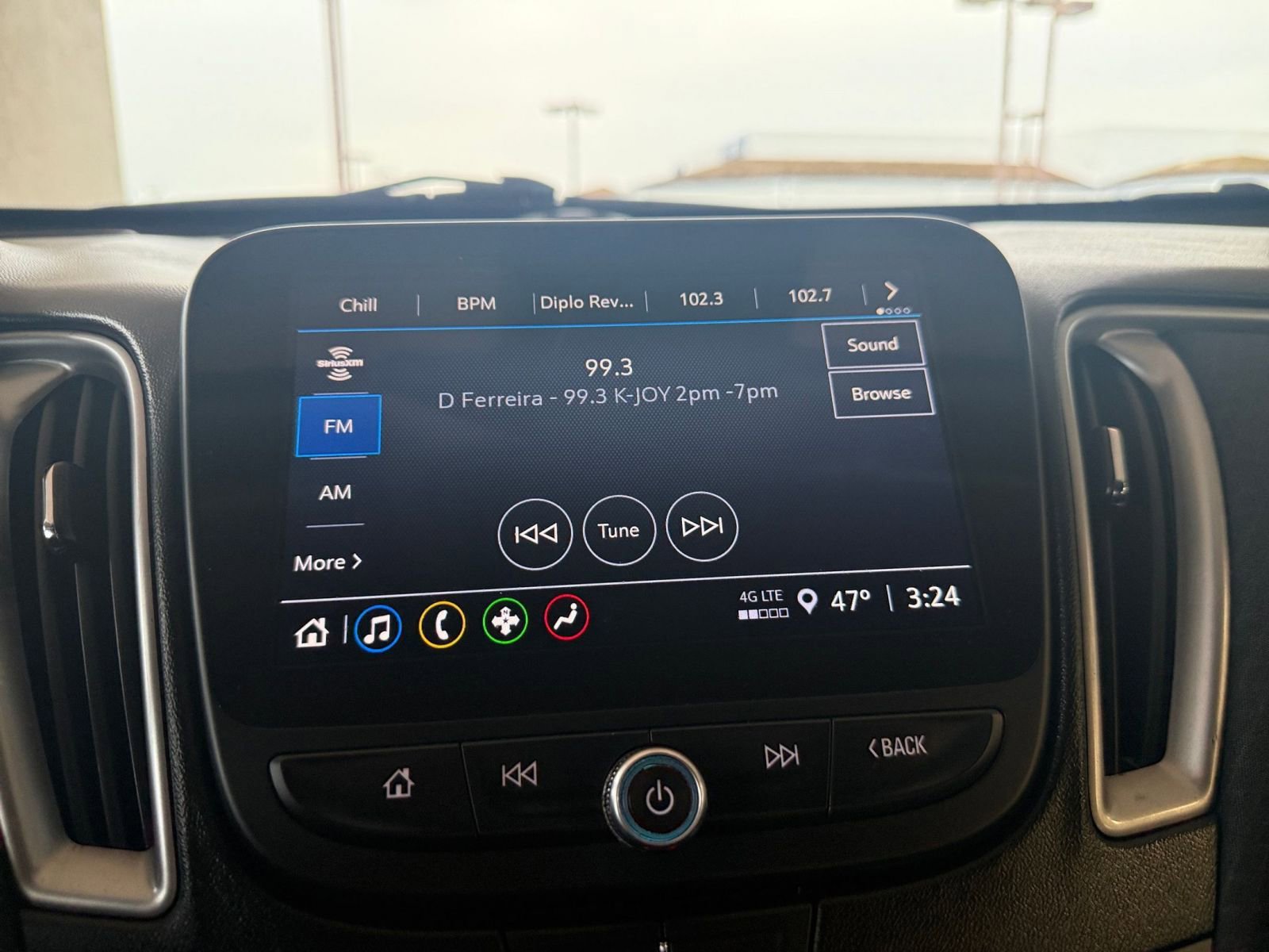 Thumbnail: 2024 Chevrolet Malibu - 21