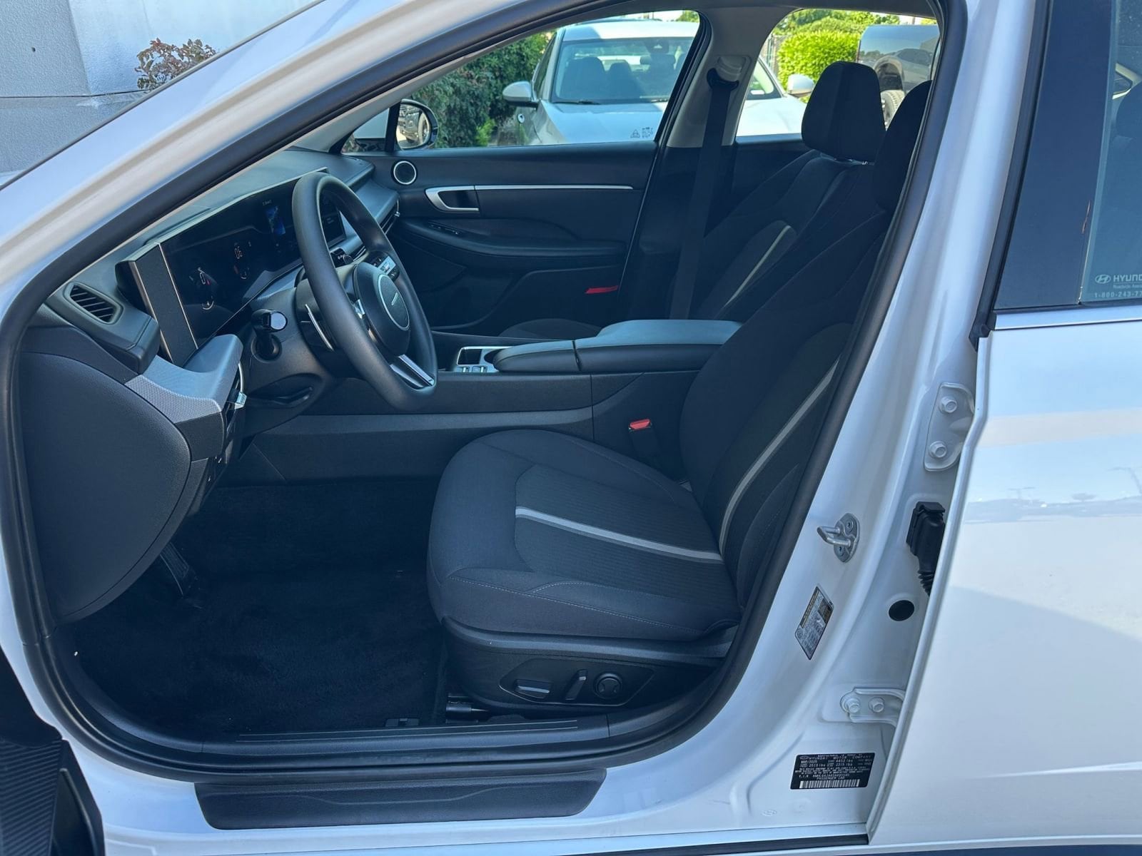 Thumbnail: 2025 Hyundai Sonata - 28