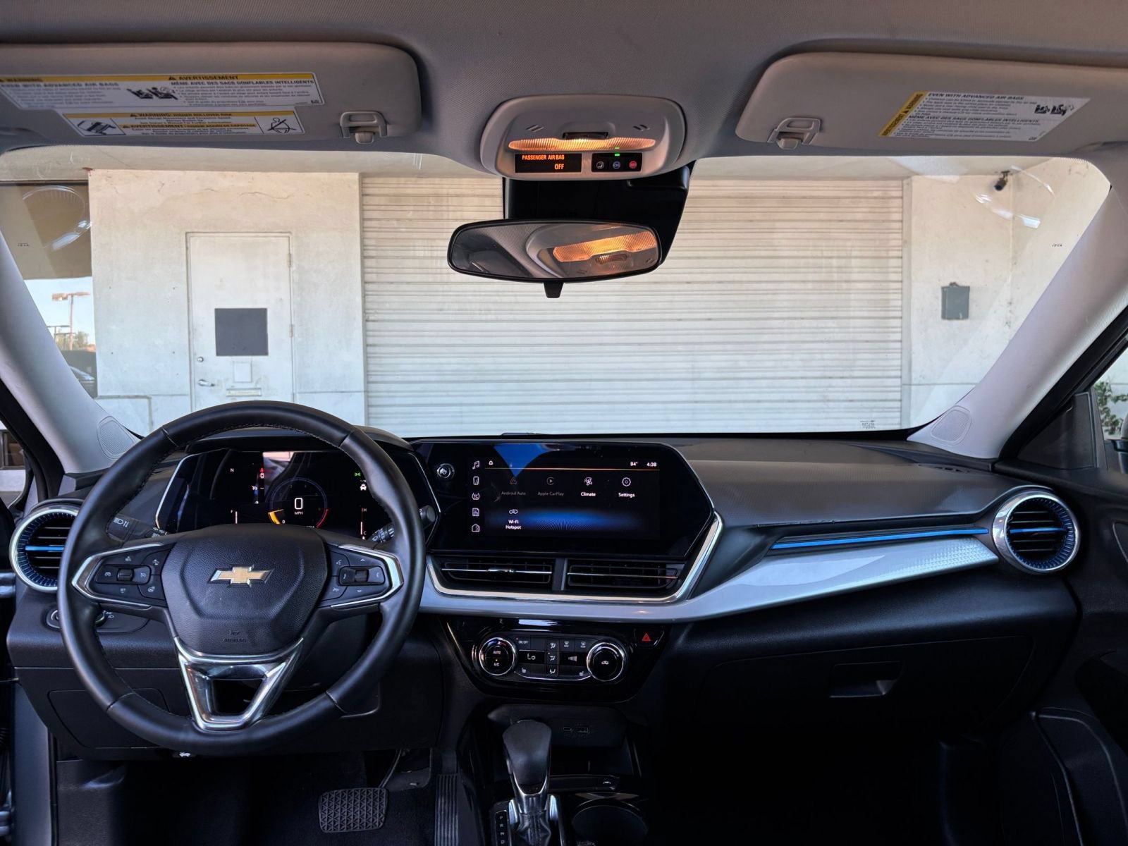 Thumbnail: 2025 Chevrolet Trax - 32