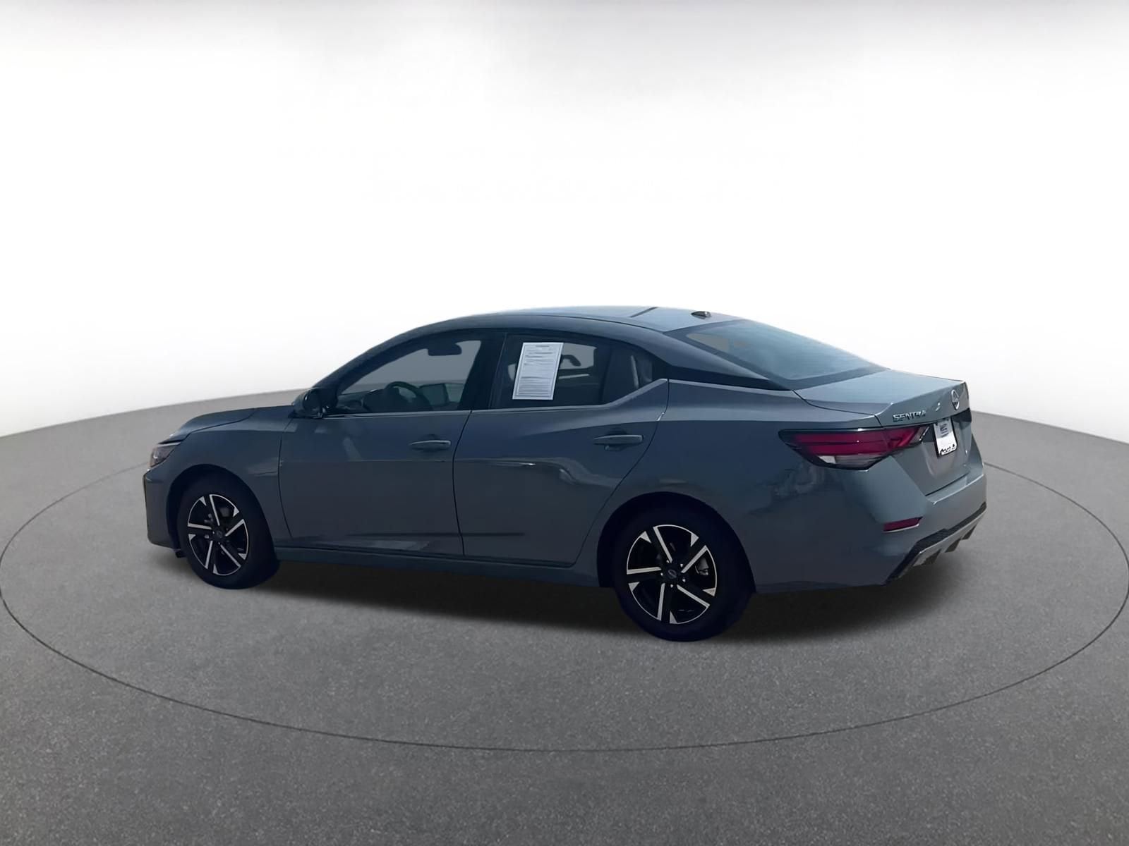 Thumbnail: 2024 Nissan Sentra - 10