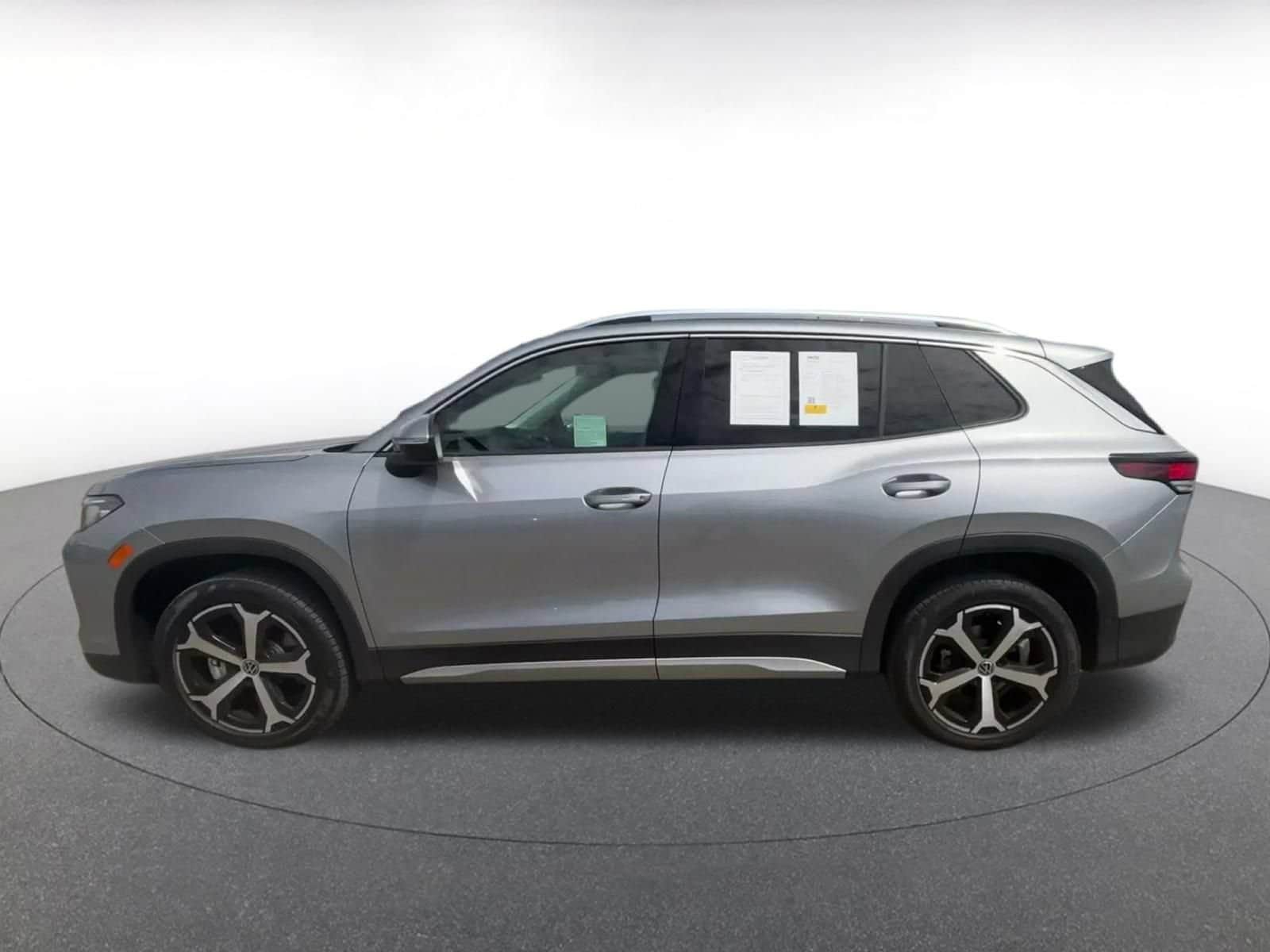 Thumbnail: 2026 Volkswagen Tiguan - 8