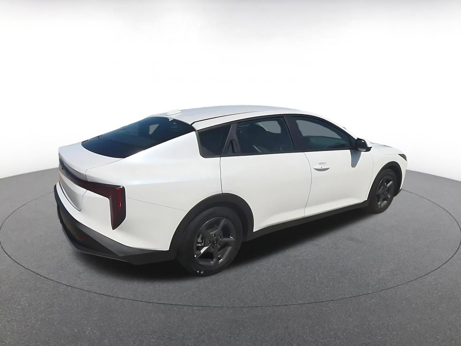 Thumbnail: 2025 Kia K4 - 15