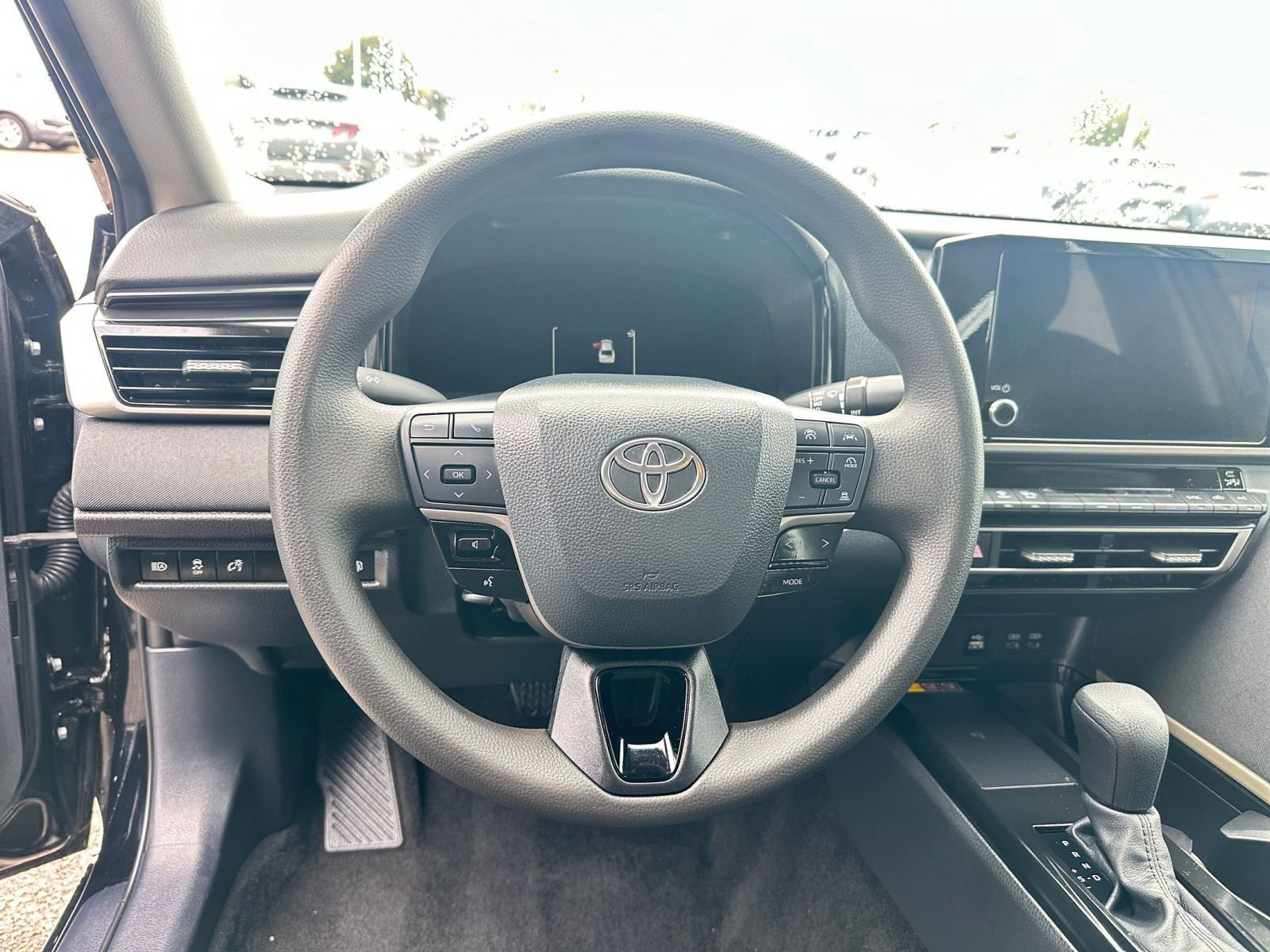 Thumbnail: 2025 Toyota Camry - 28