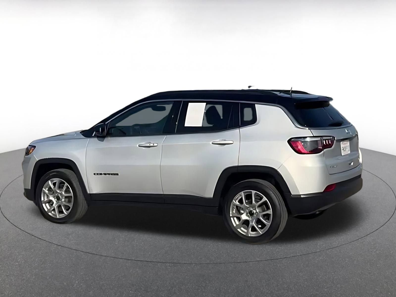 Thumbnail: 2025 Jeep Compass - 14