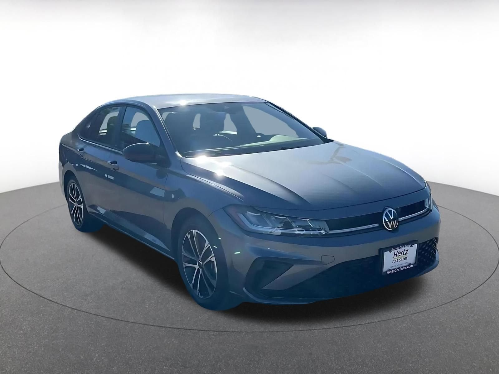 Thumbnail: 2025 Volkswagen Jetta - 3