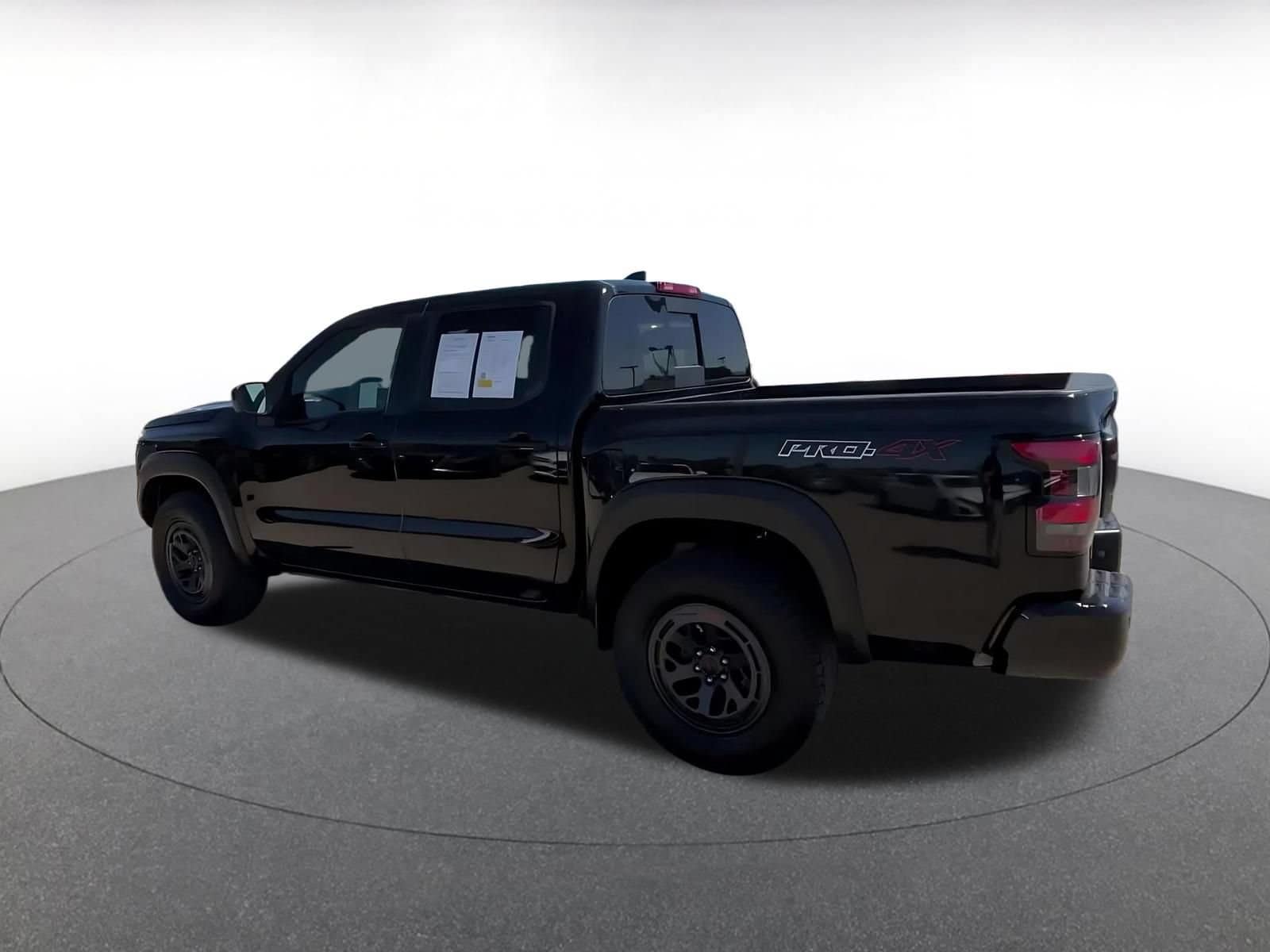 Thumbnail: 2026 Nissan Frontier - 9